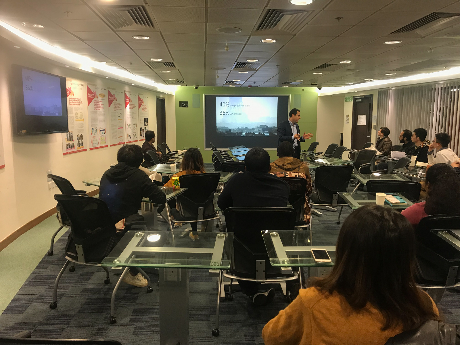 mmexport1544686475060