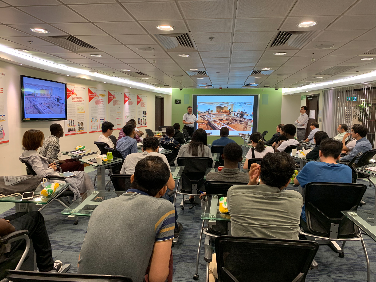 mmexport1559633350666