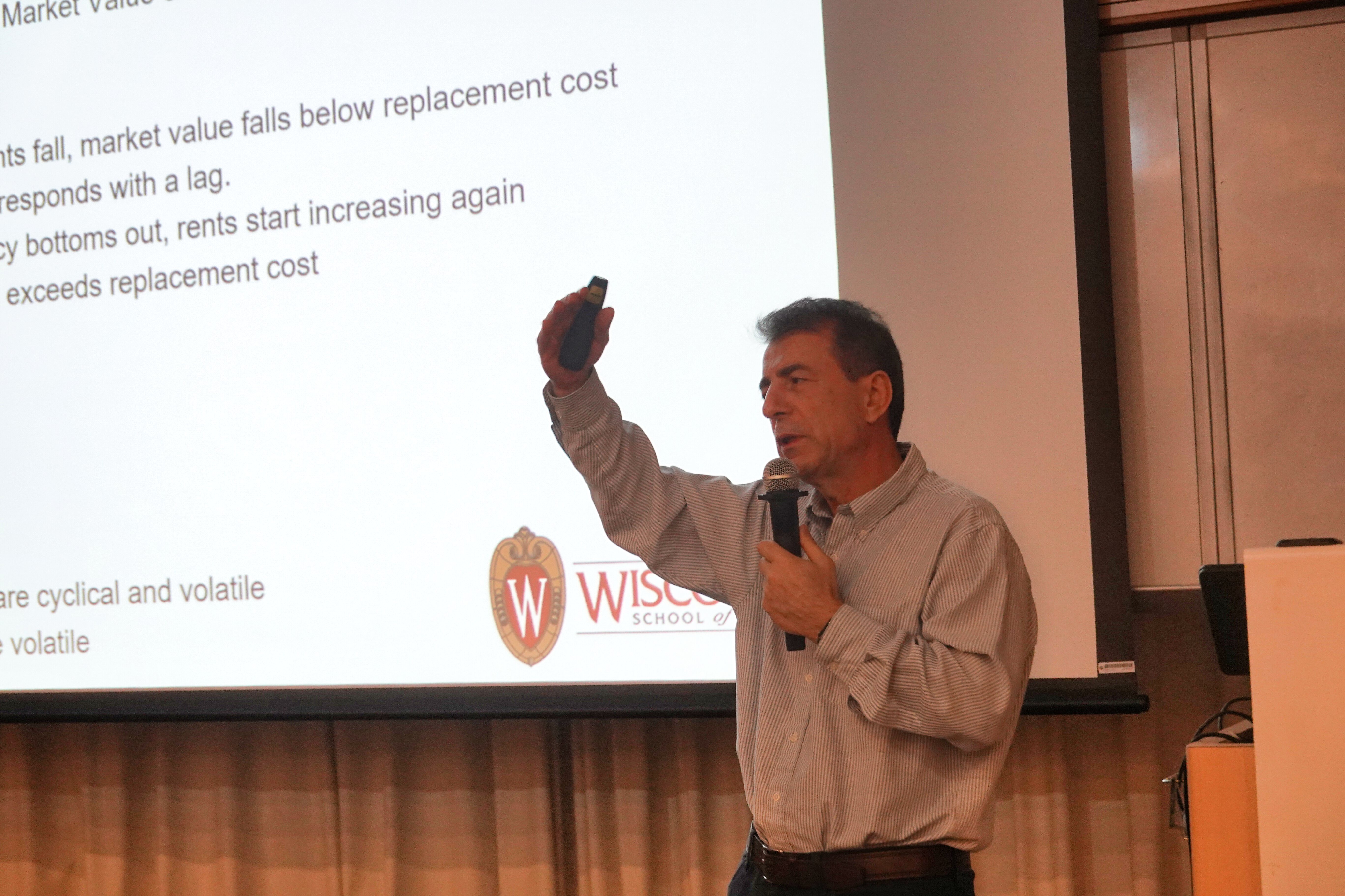 Distinguished Lecture 04