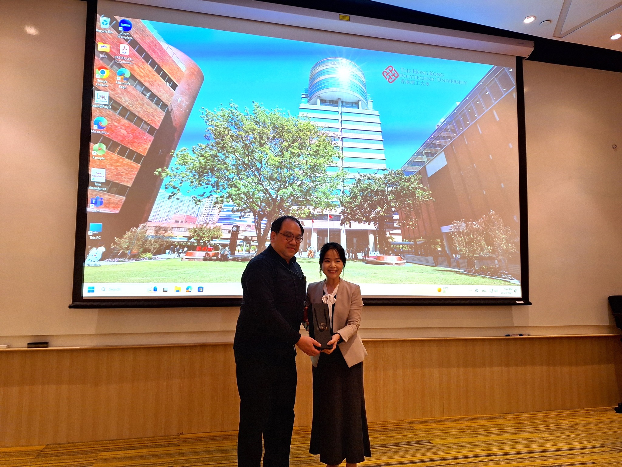 Career Talk - China State 02