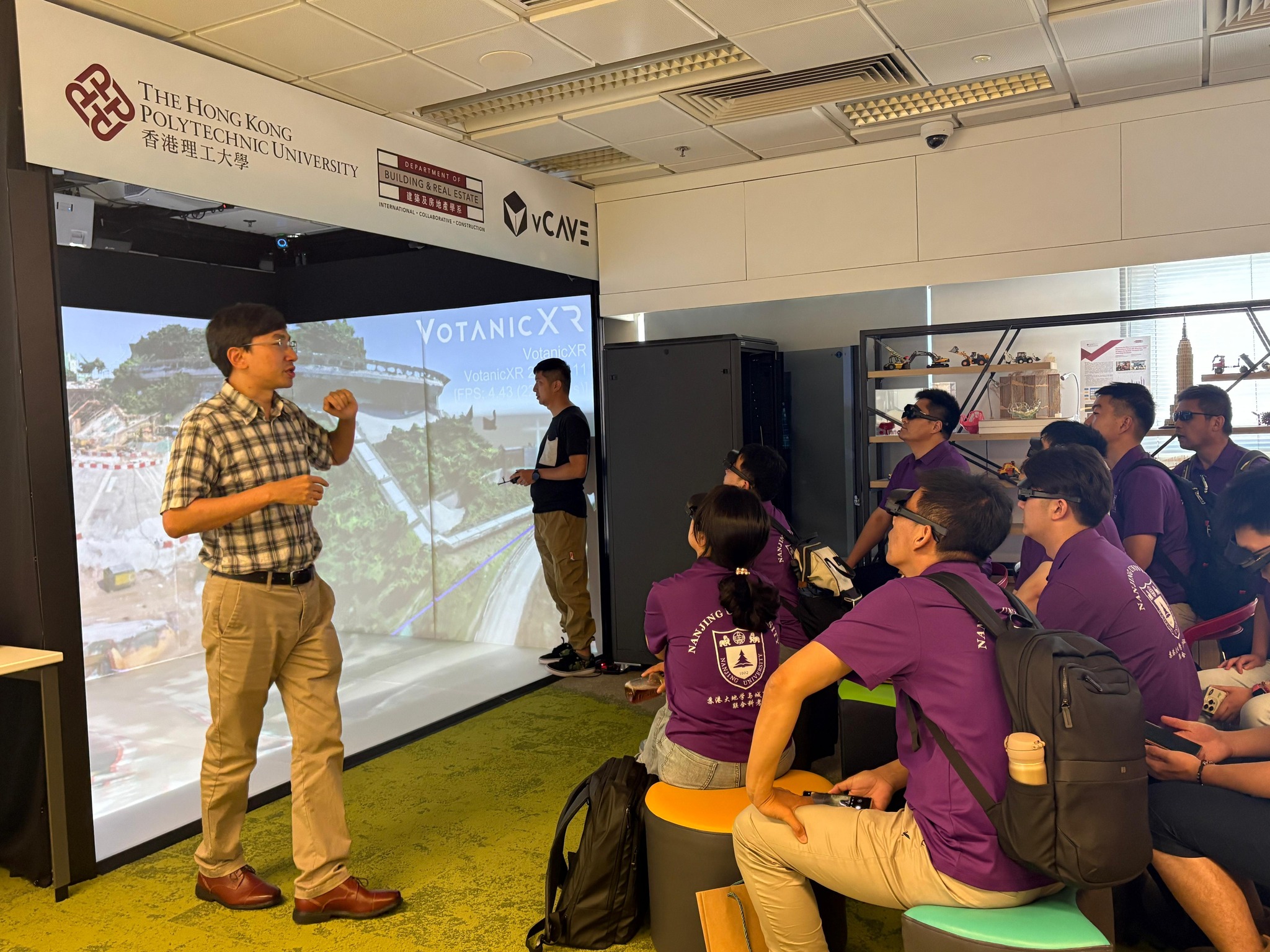 20250625_Visit by Nanjing University_02