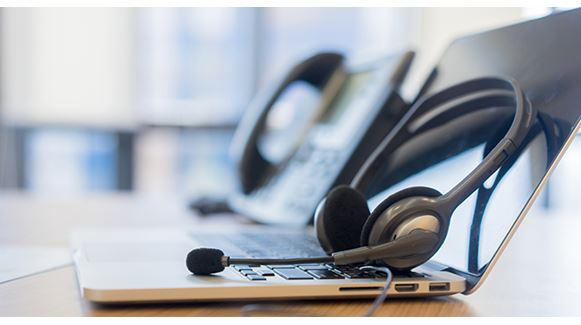 call-center-headset-device760x430