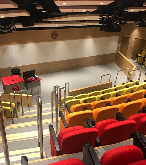 Lecture-Theatres956x1080