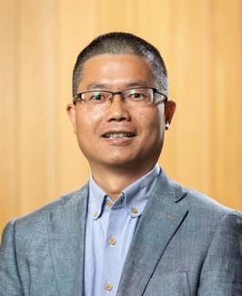 方小平 博士