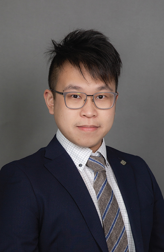 Prof. Leung King-chi, Franco