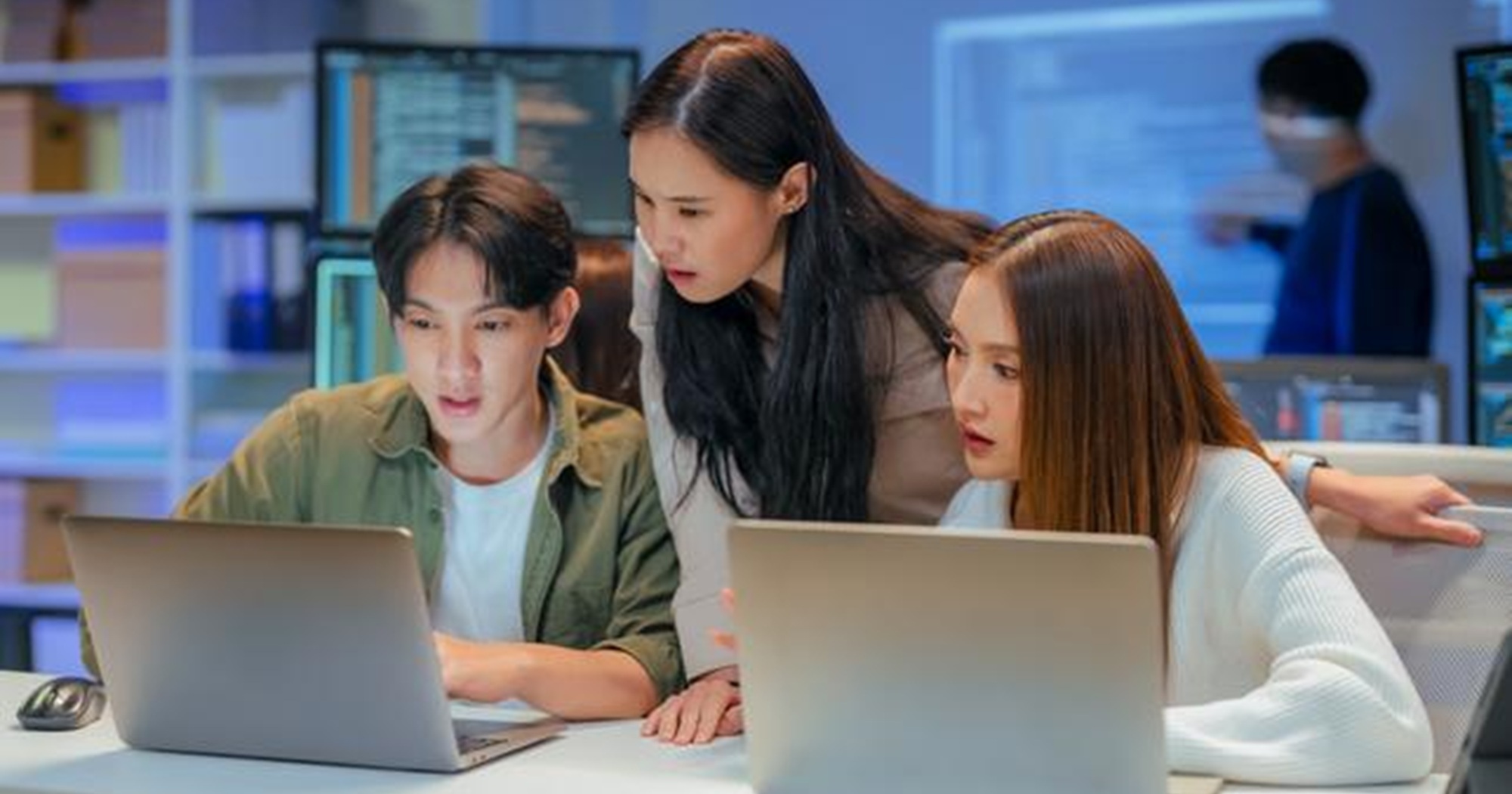 Learning by Doing_GenAI_ReniaLopez_2000x1050