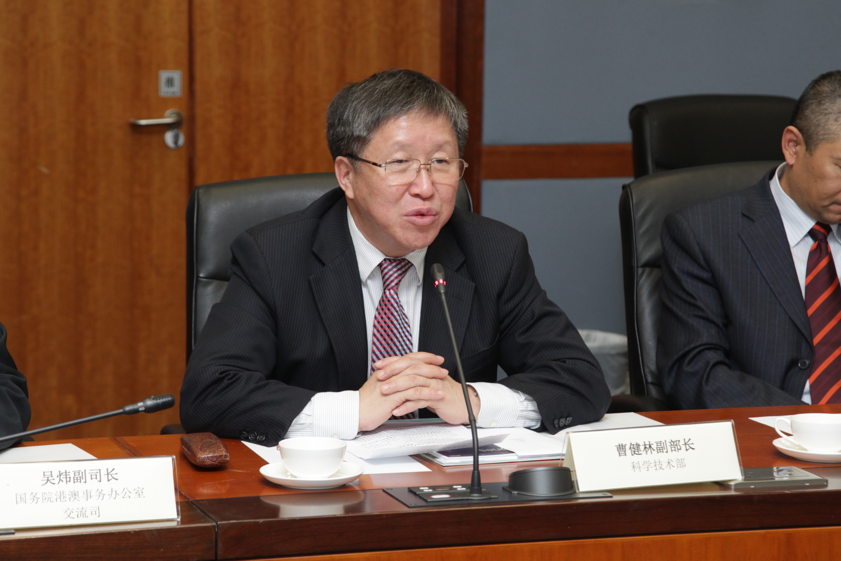 201511visitbydrjianlincaoviceministerofministryofscienceandtechnologymostofchina29