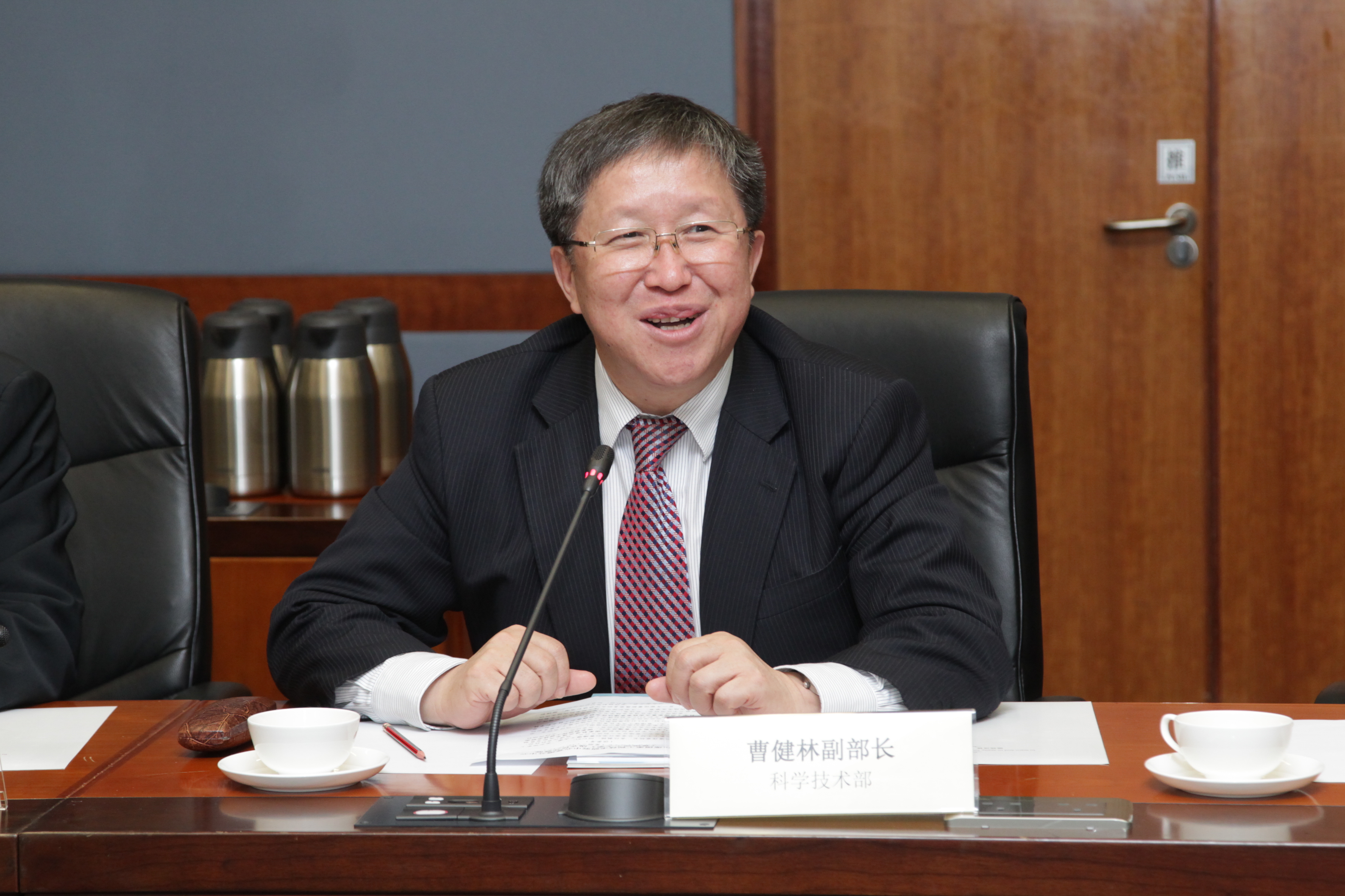 201511visitbydrjianlincaoviceministerofministryofscienceandtechnologymostofchina32