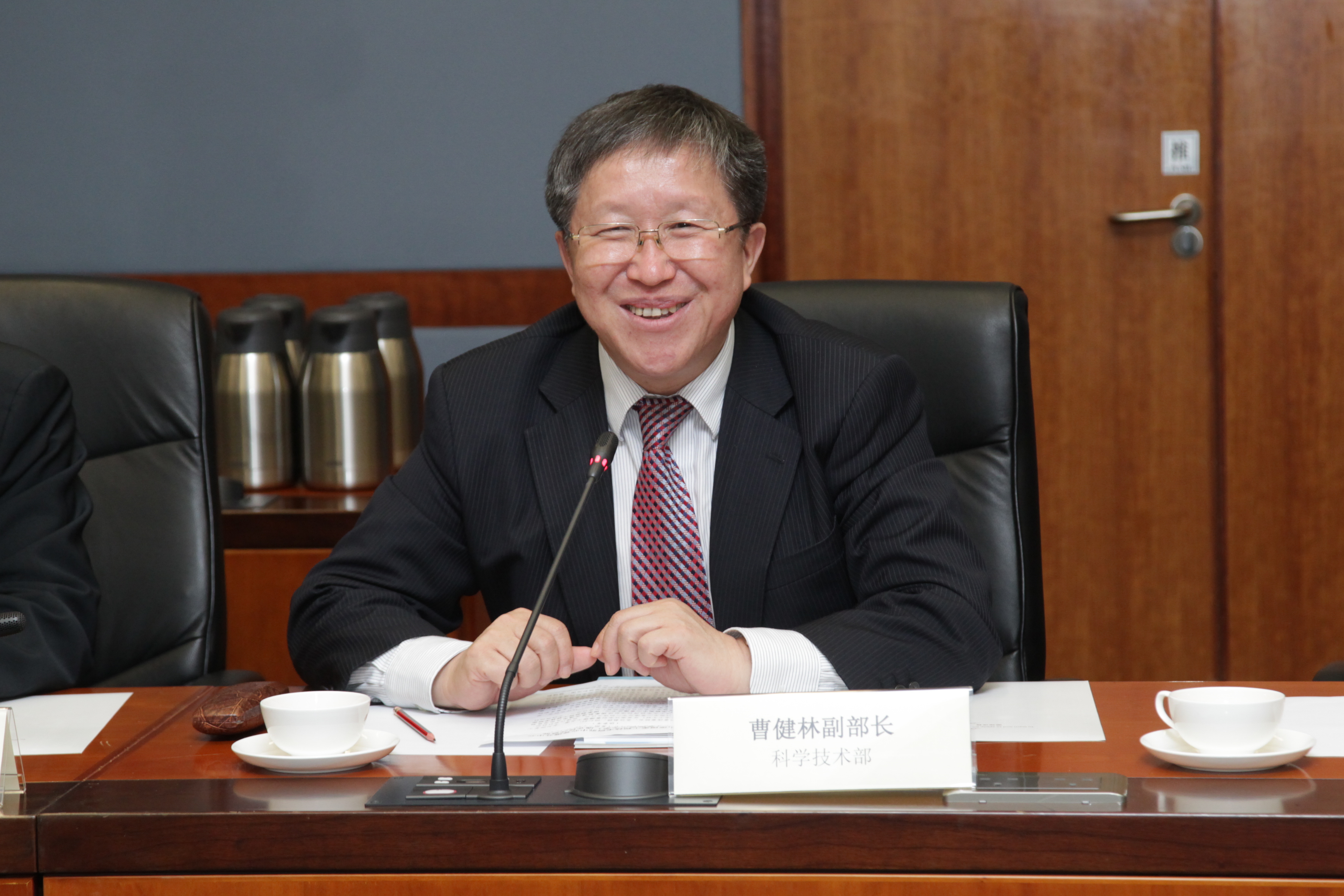 201511visitbydrjianlincaoviceministerofministryofscienceandtechnologymostofchina34