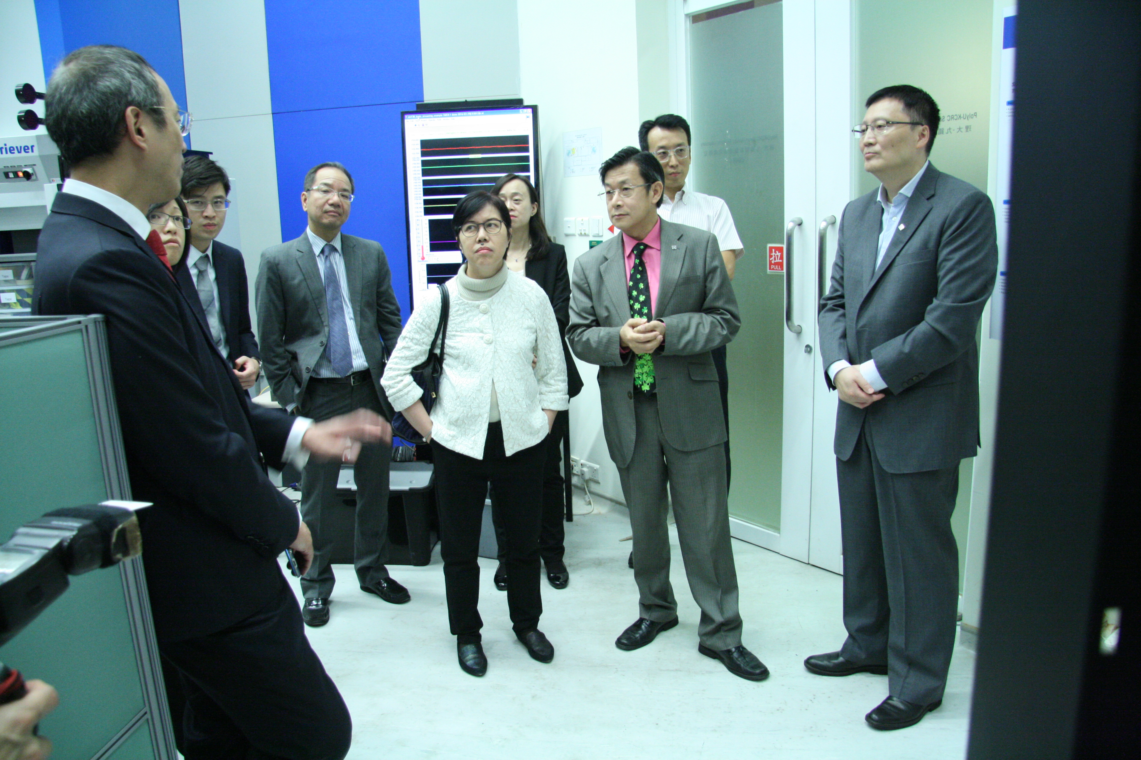 2016_10_visit_by_innovation_and_technology_commission_the_government_of_hksar_34_20180731_1282521345