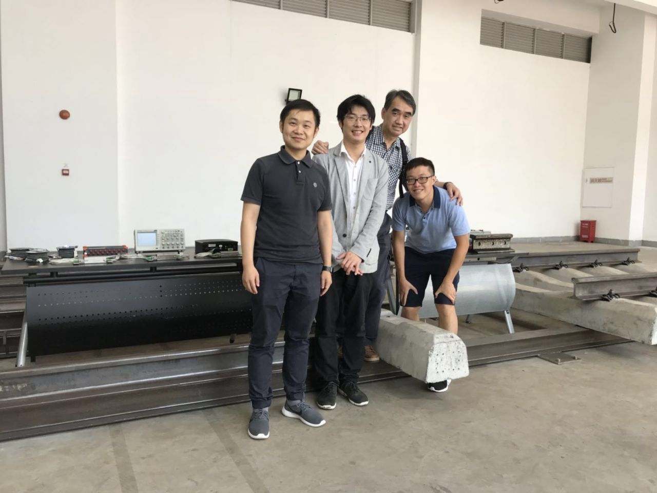 2017_10_polyu-csrd_joint_innovation_center_for_rail_transit_safety_monitoring_technology_sign (53)