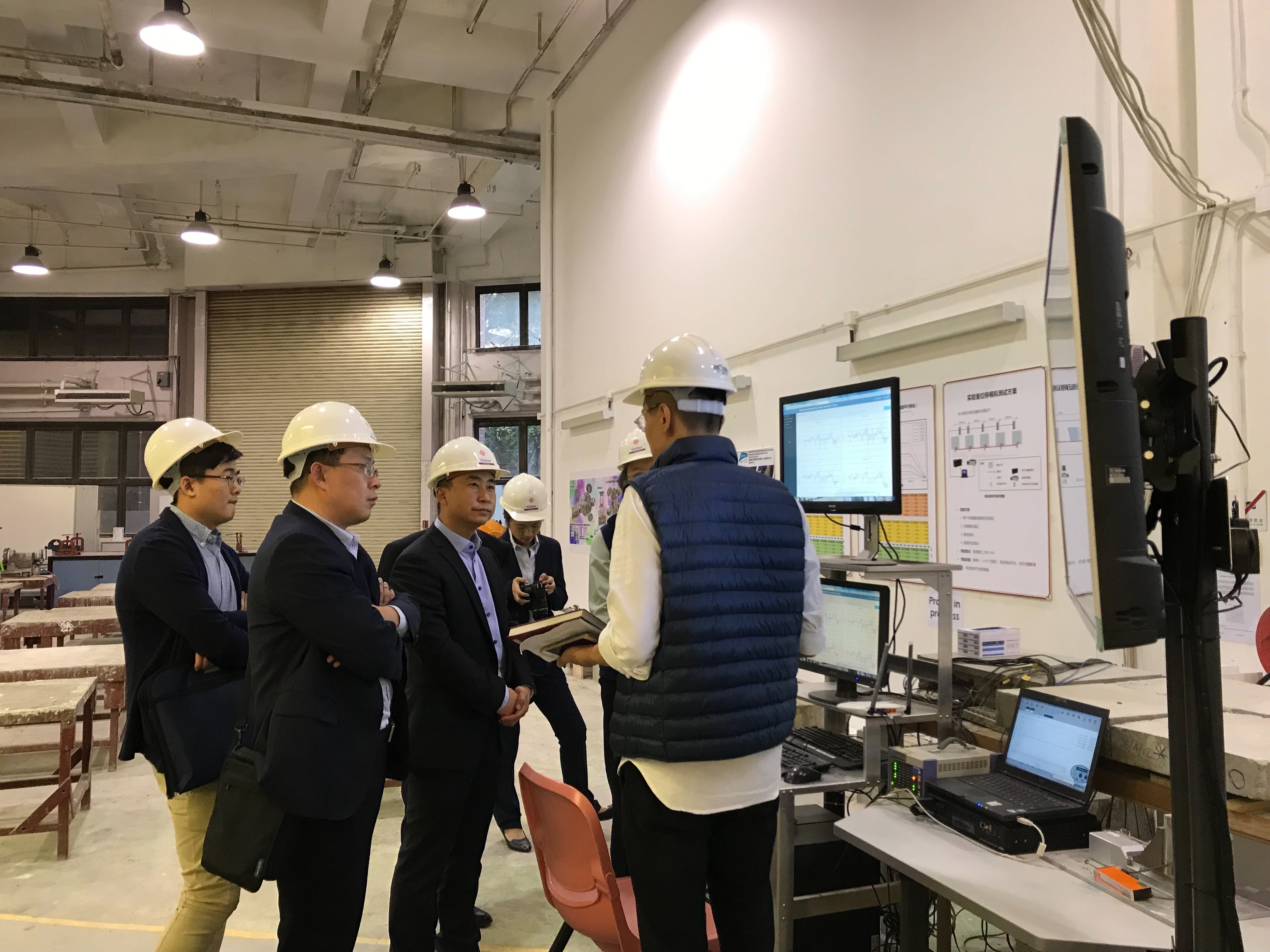 2017_11__6_20180731_1944315826