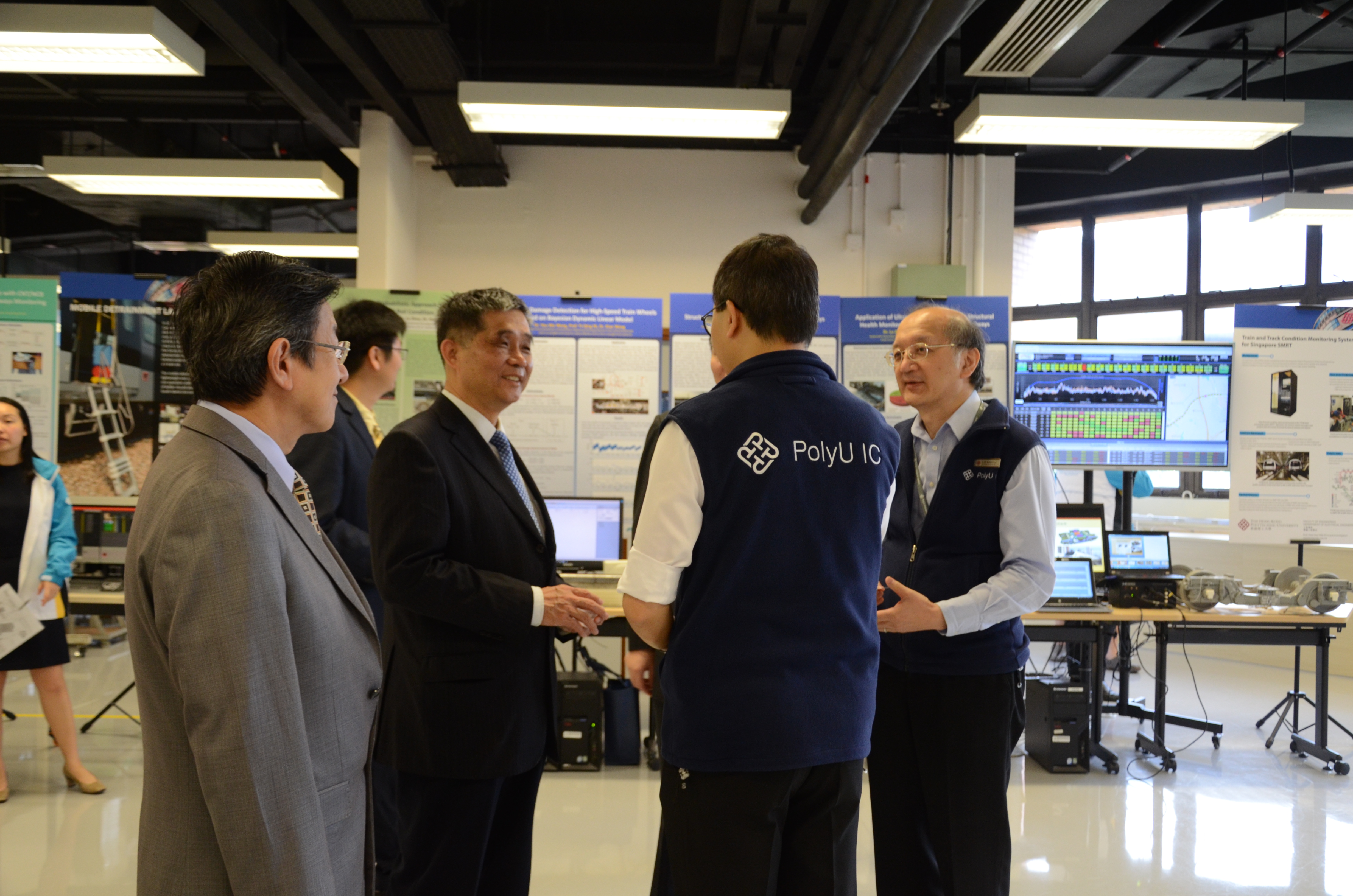 2018_06_visit_by_beijing_jiaotong_university_16_20180731_1563397677