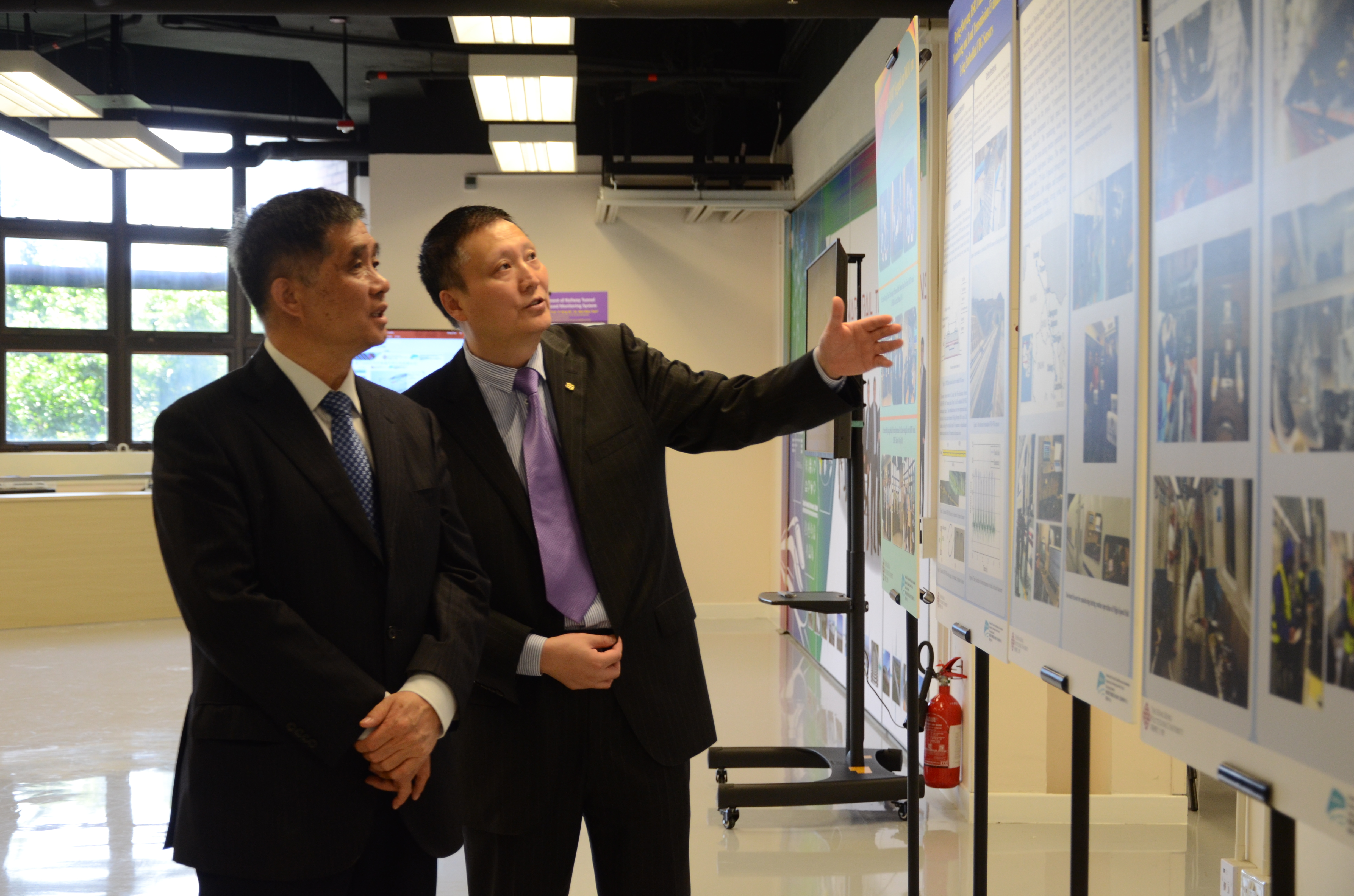 2018_06_visit_by_beijing_jiaotong_university_38_20180731_1592461119