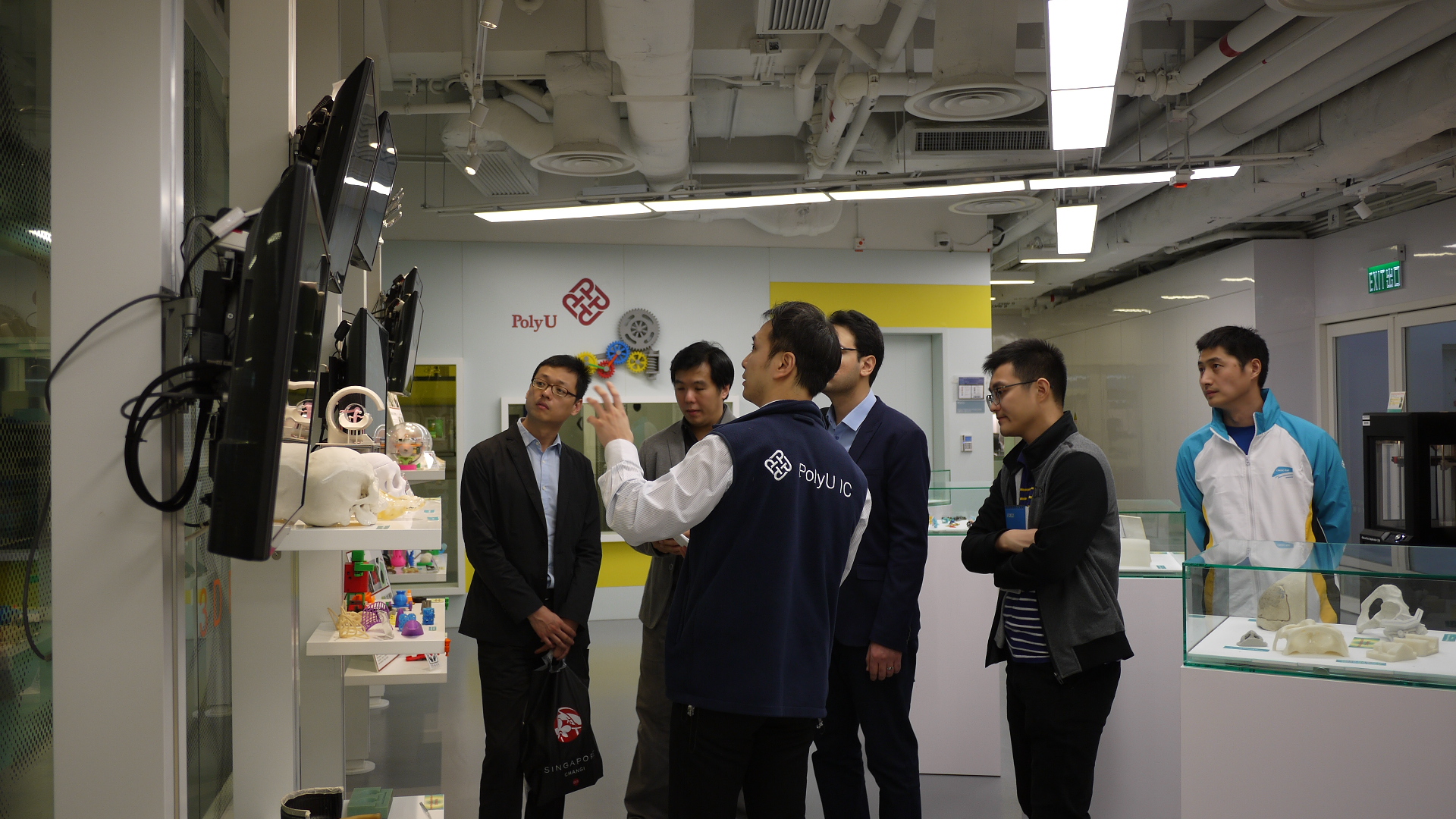 201812visitofdrszedaipangfromnationaluniversityofsingaporesingapore32201812101421821654