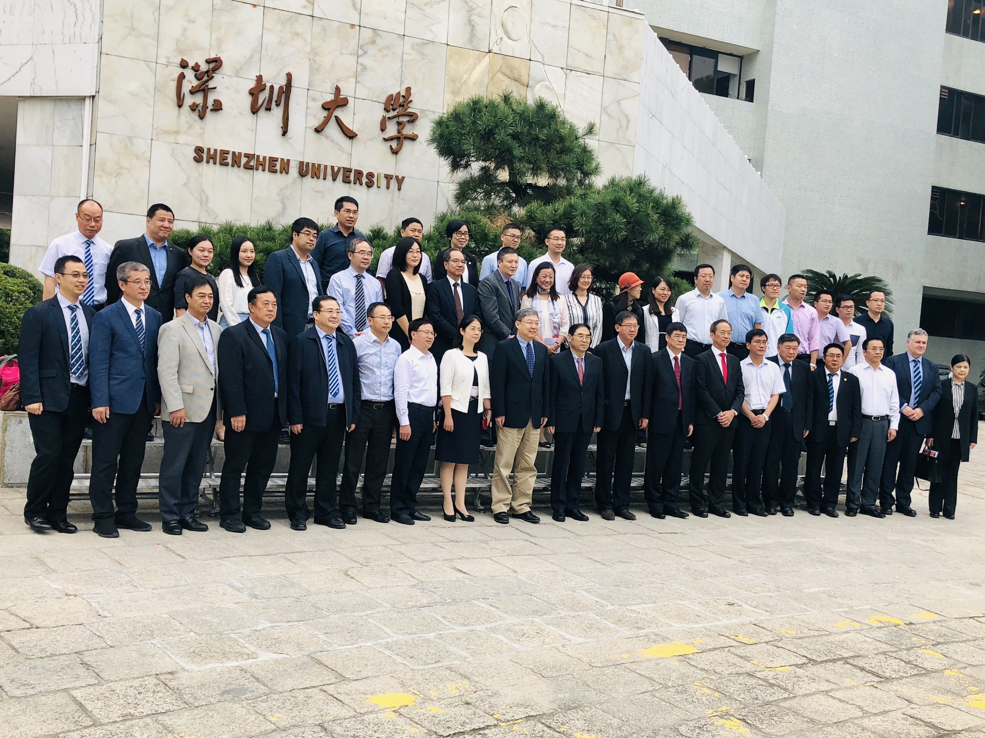 china_33_20181016_1374534366