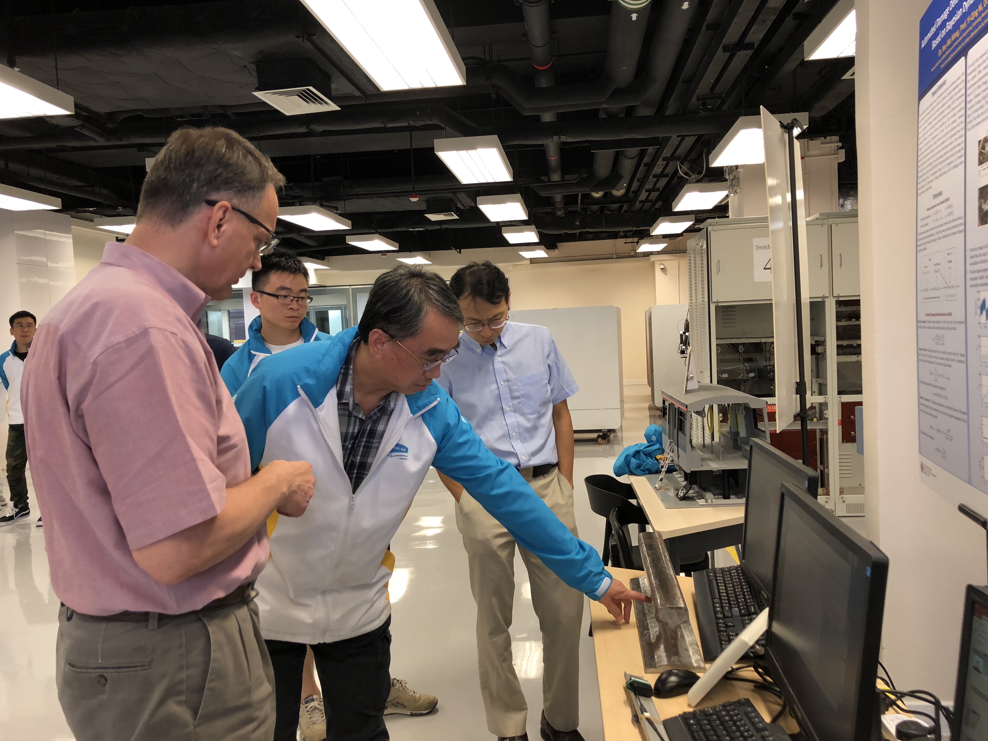 201808visitbyprofbillefspencerfromuniversityofillinoisaturbanachampaignusa19201808151732392797