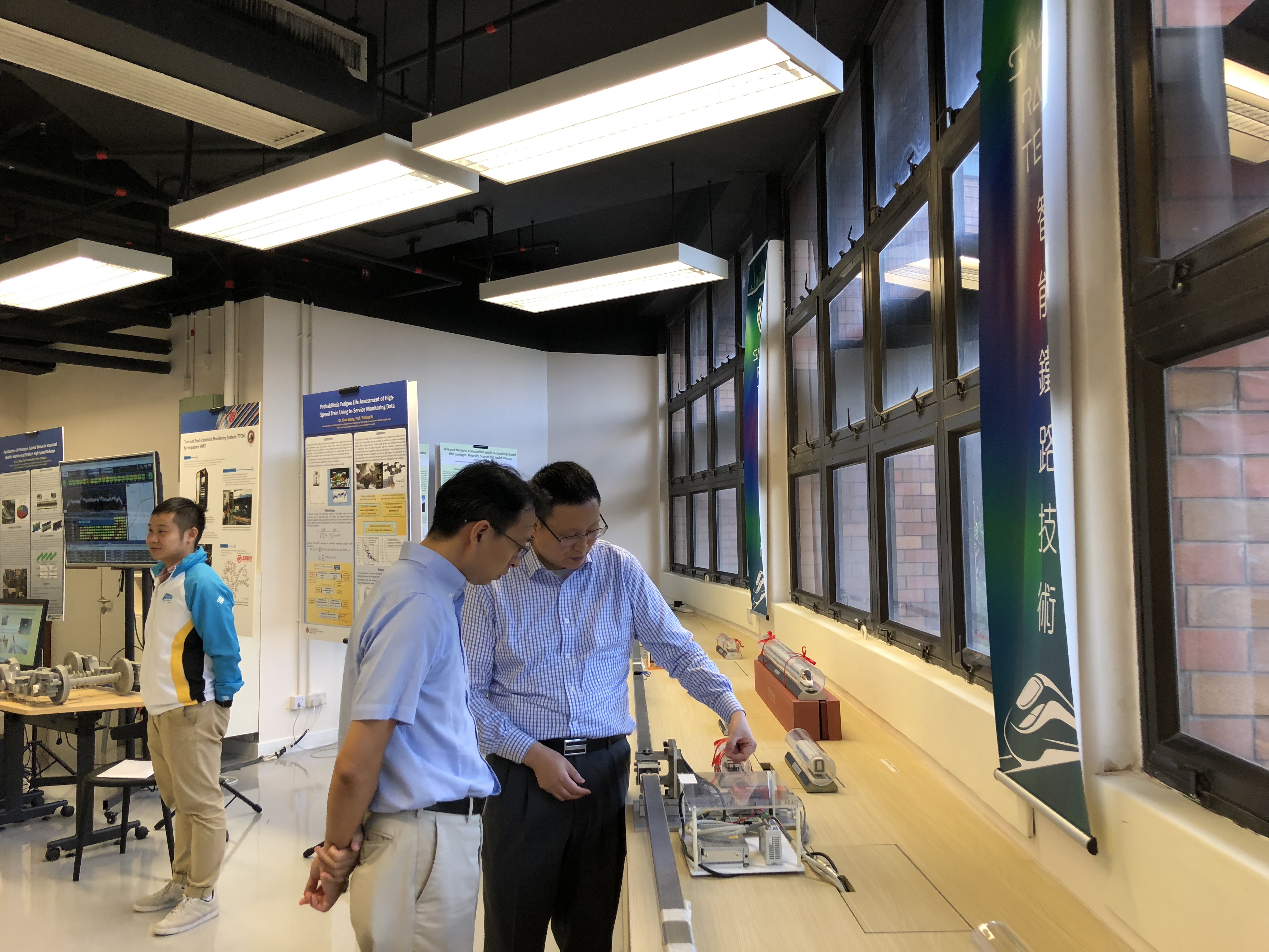 201808visitbyprofbillefspencerfromuniversityofillinoisaturbanachampaignusa30201808151575741252