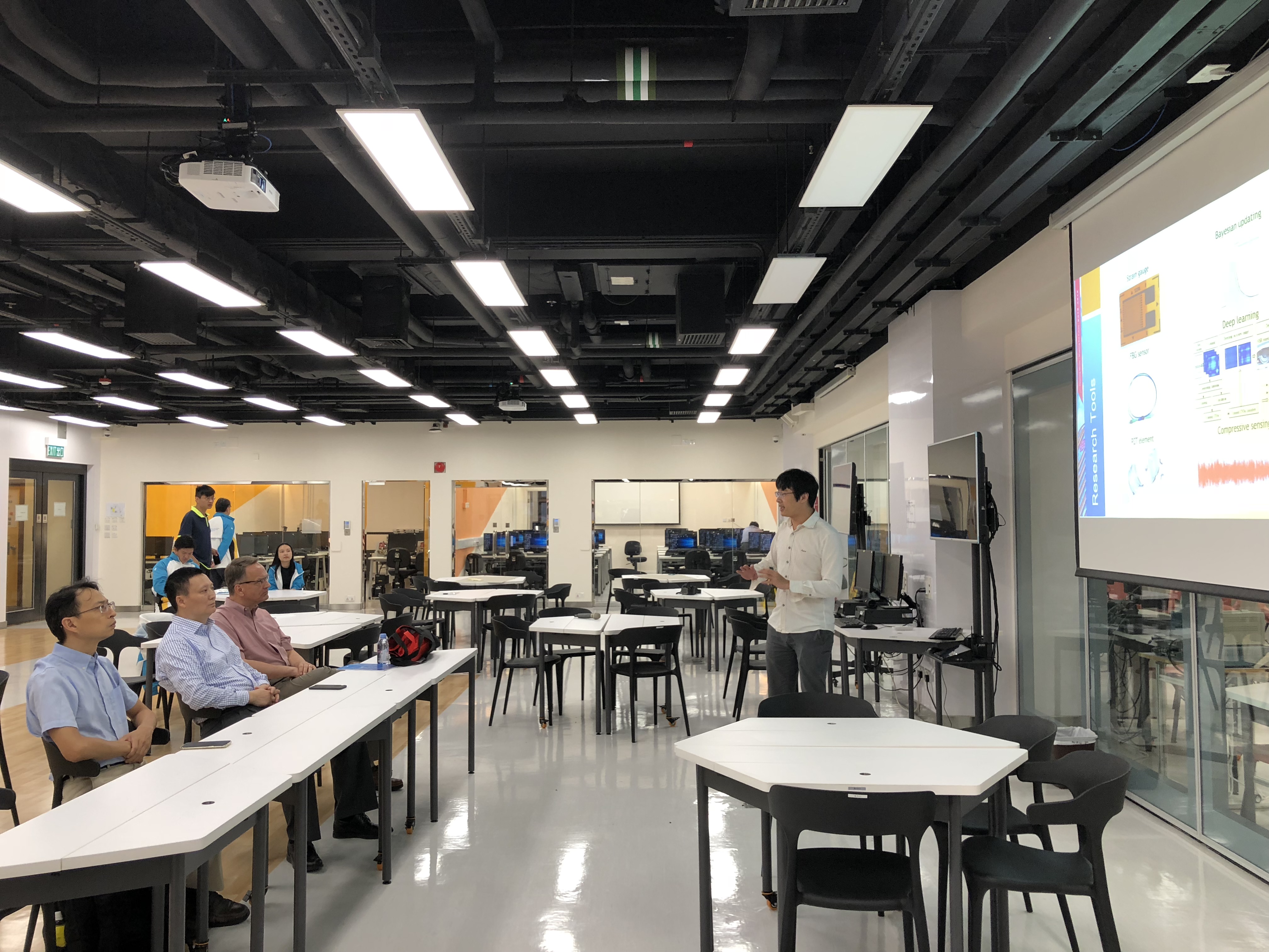 201808visitbyprofbillefspencerfromuniversityofillinoisaturbanachampaignusa3201808151512282662