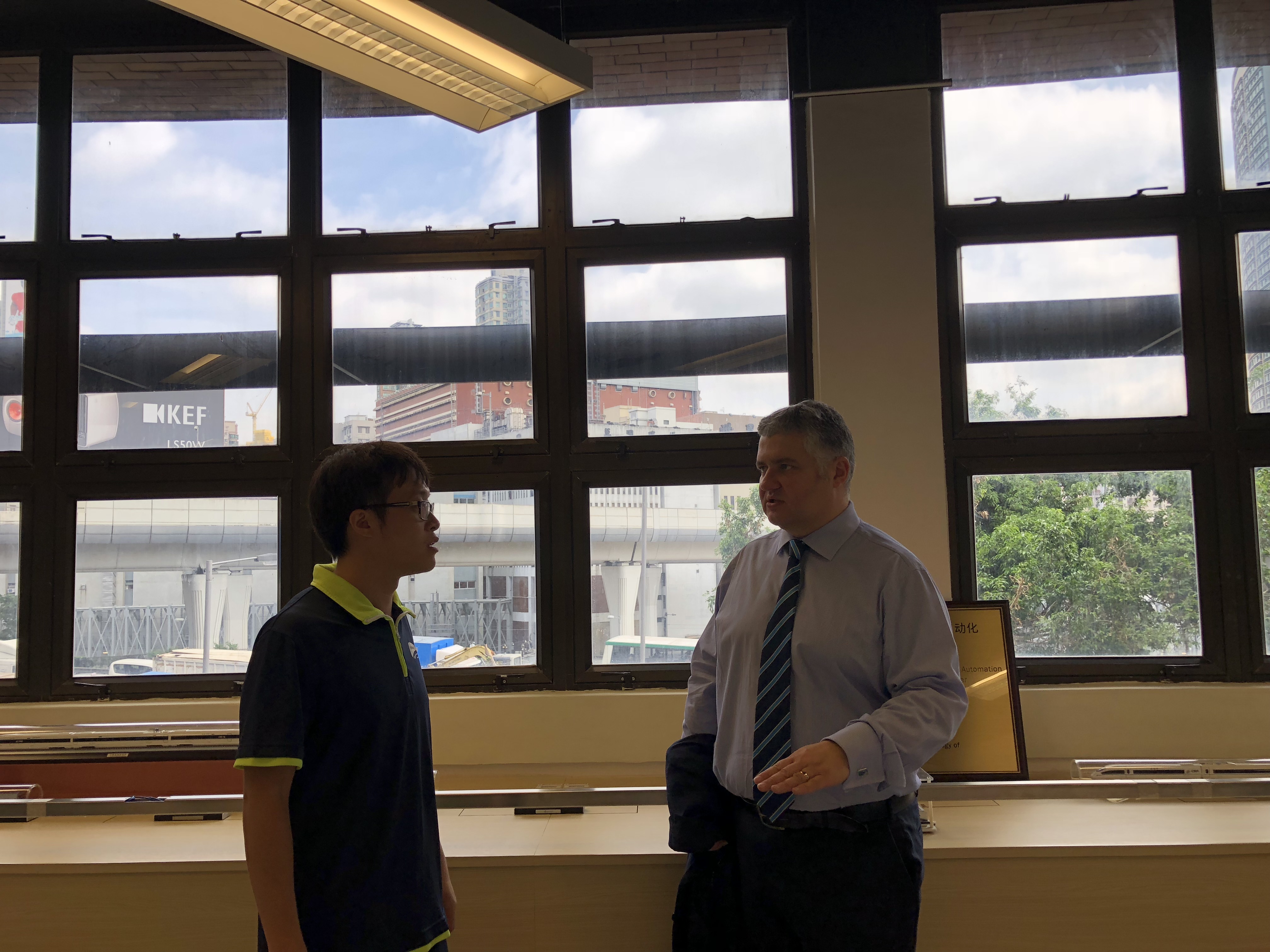 2018_10_visit_by_prof_clive_roberts_from_university_of_birmingham_14_20181016_1750326106