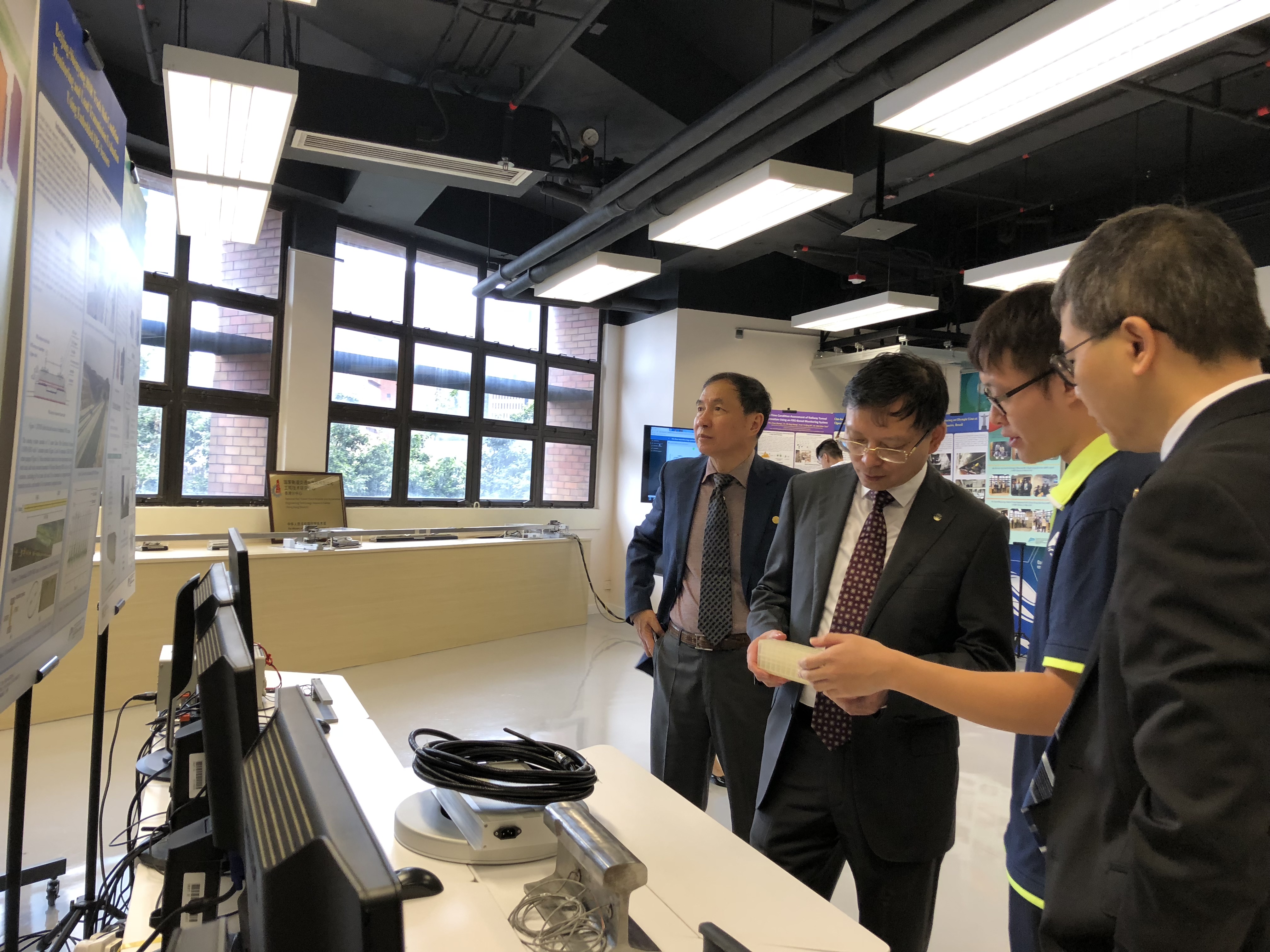 2018_09__14_20180928_1824855928