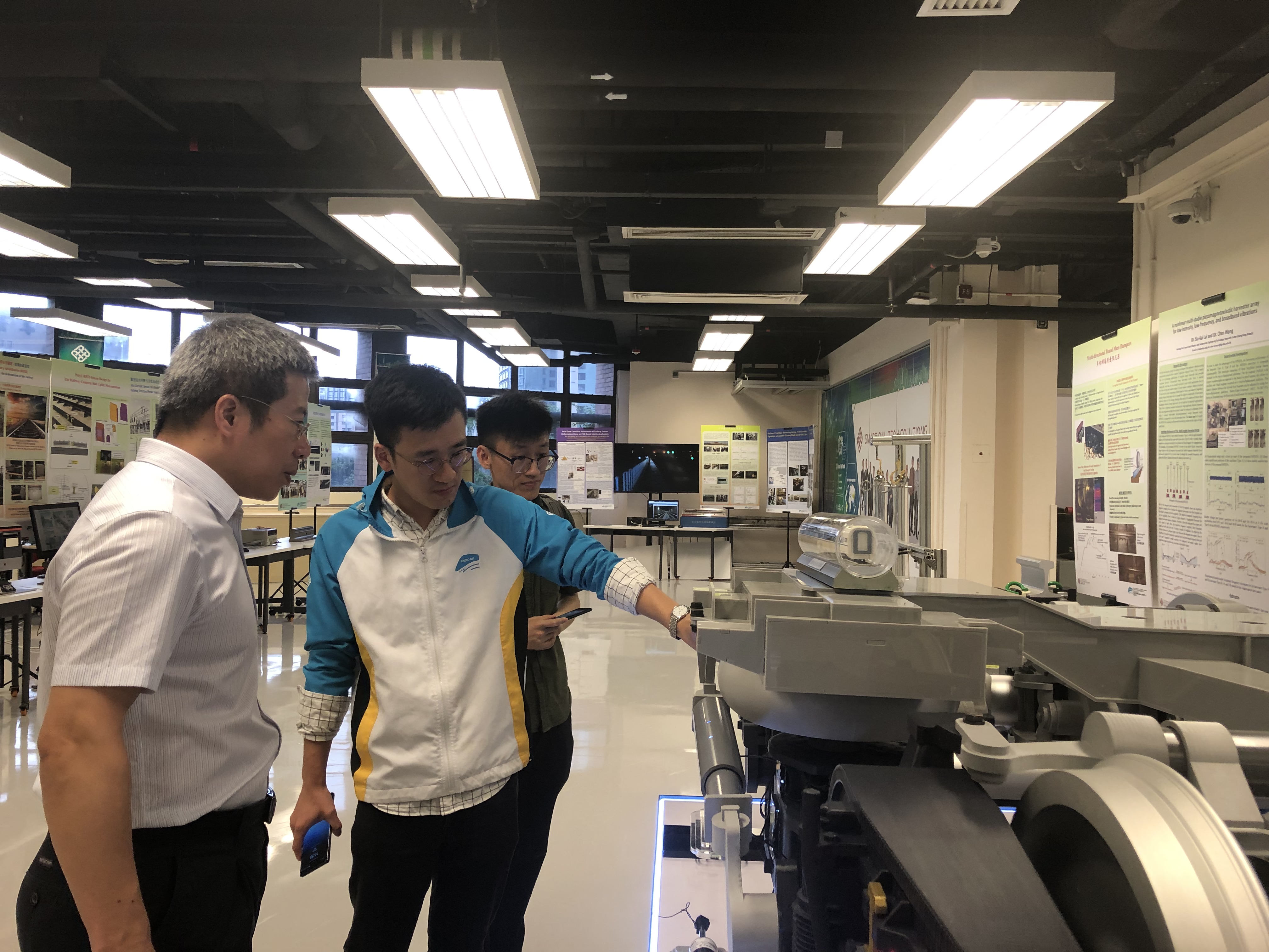 2019_06_visit_of_prof_cheng_su_5_20190813_1394412035