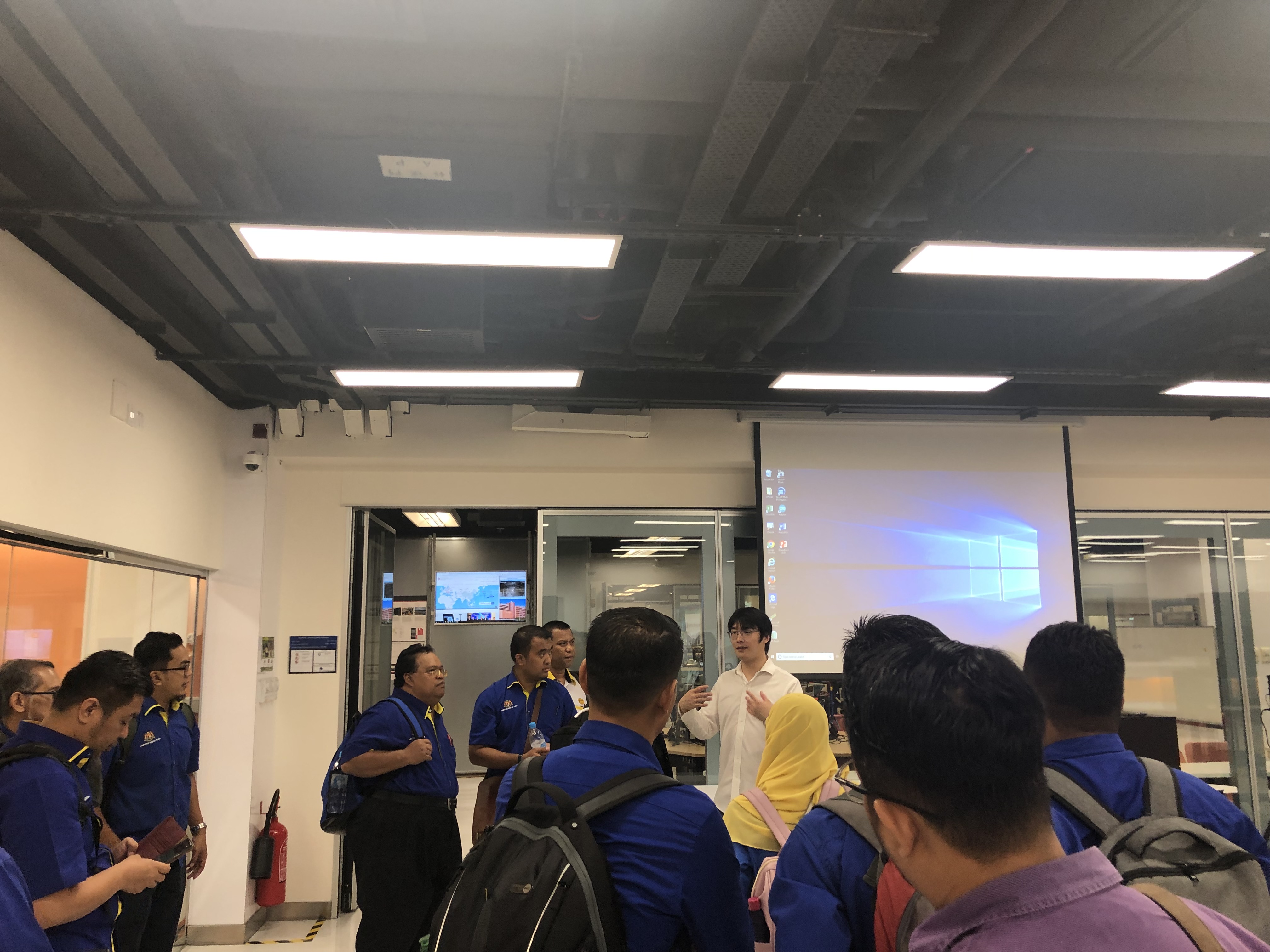 6-2019_visit_of_tun_hussein_onn_university_of_malaysia_12_20190829_1137362422