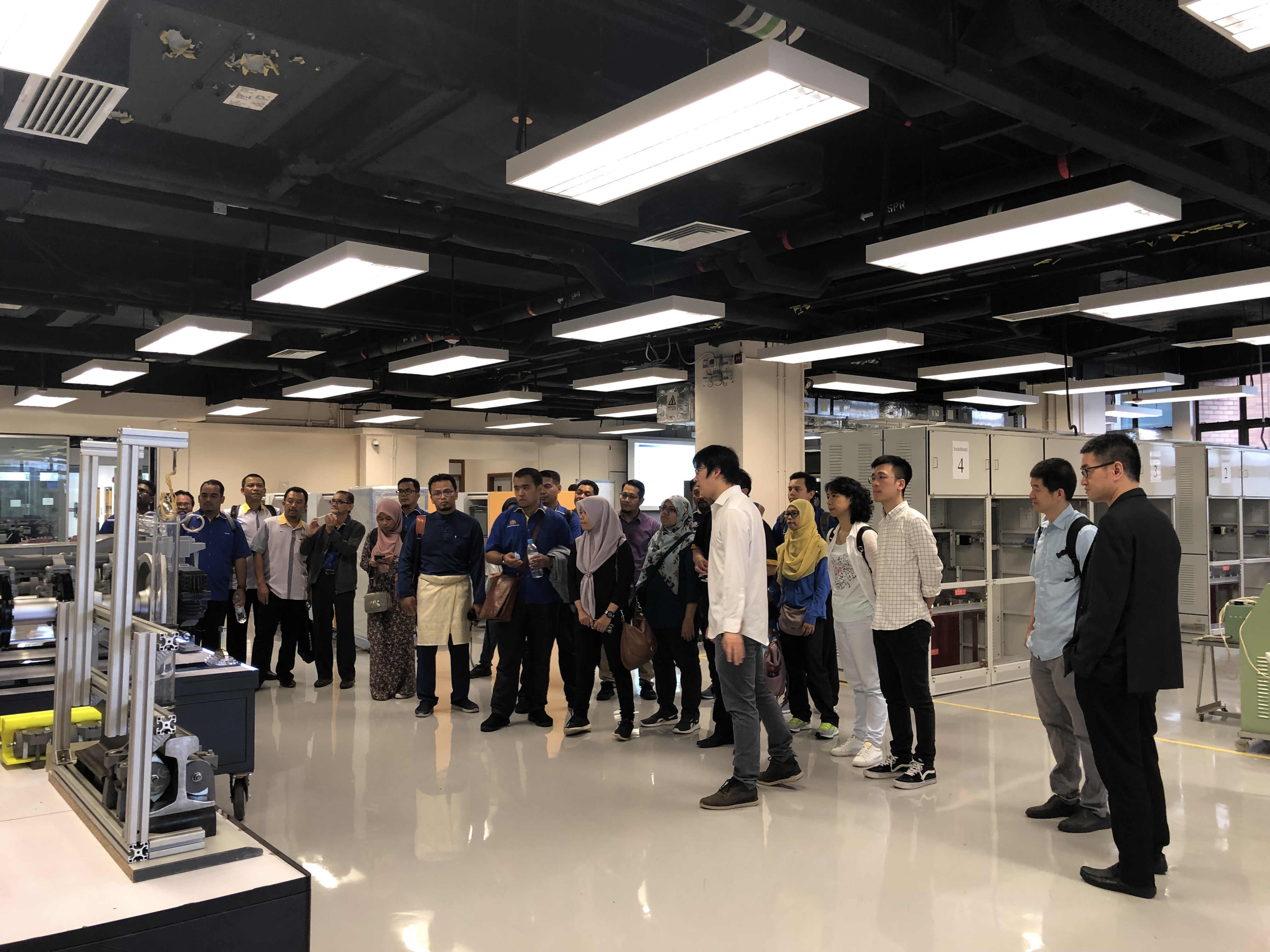 6-2019_visit_of_tun_hussein_onn_university_of_malaysia_1_20190829_1533991247