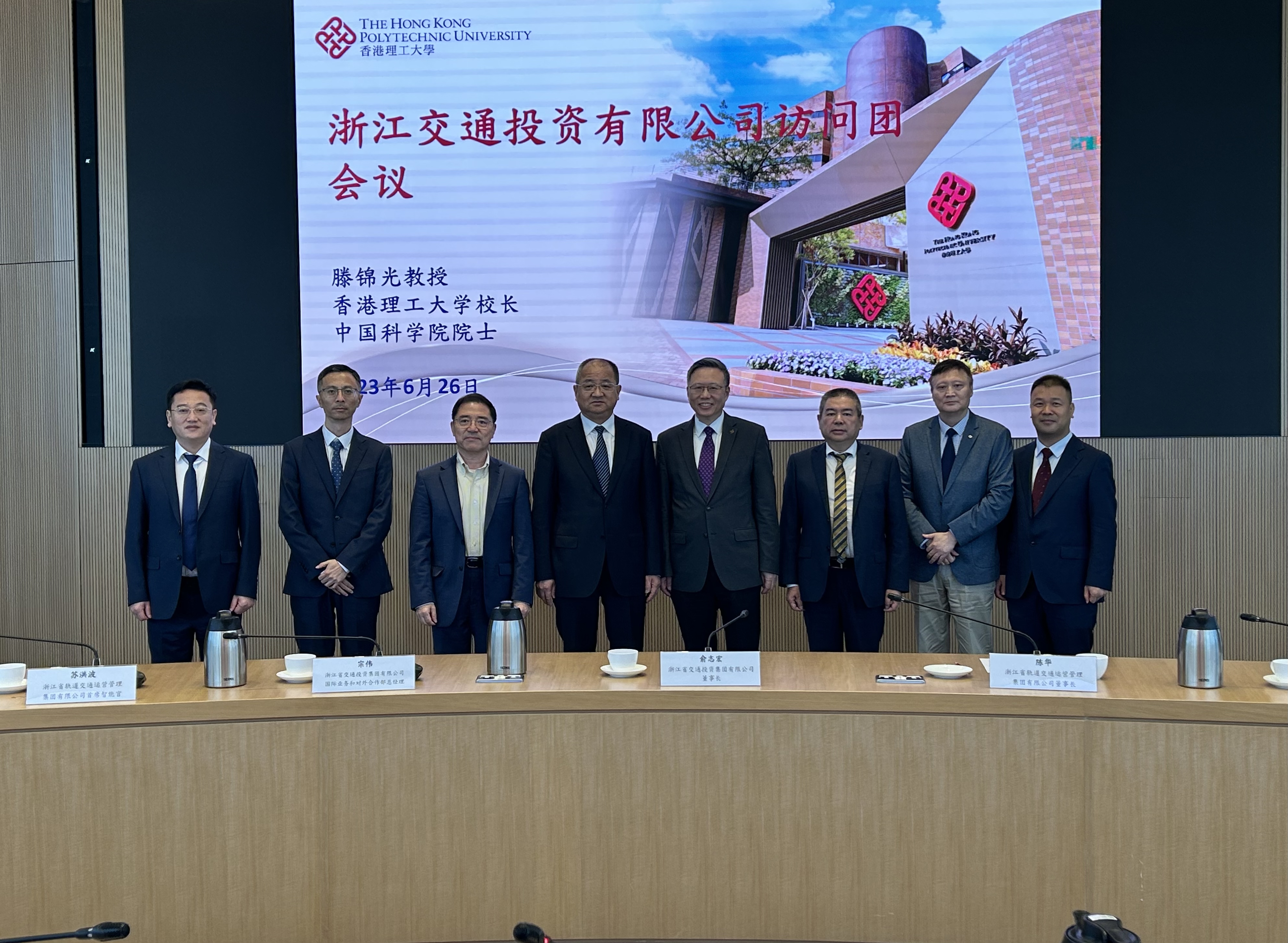 3cdfe090ac576b980aa67e01c8269df5