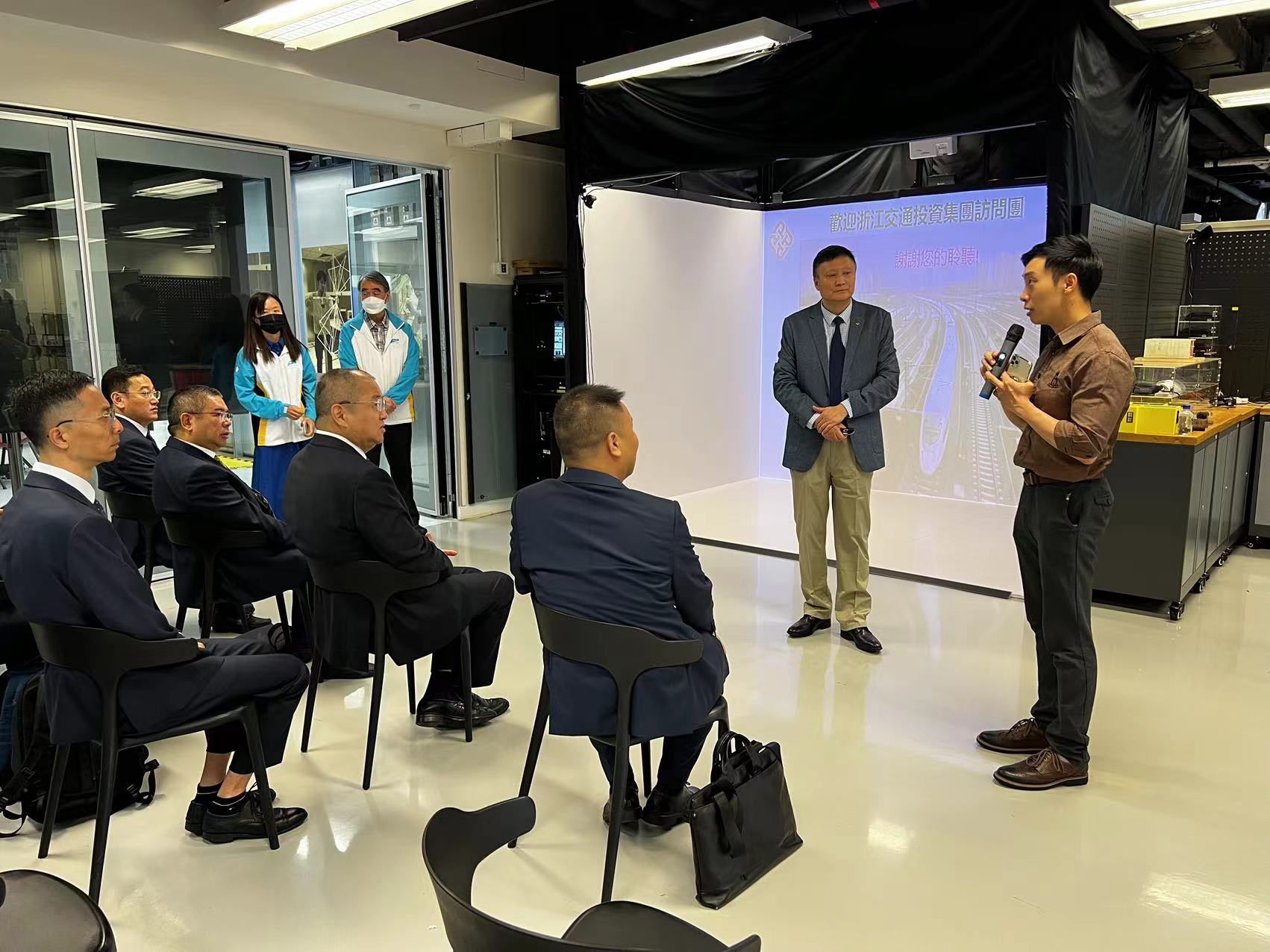 0650188ee0b7d840137a98a8e254dc2