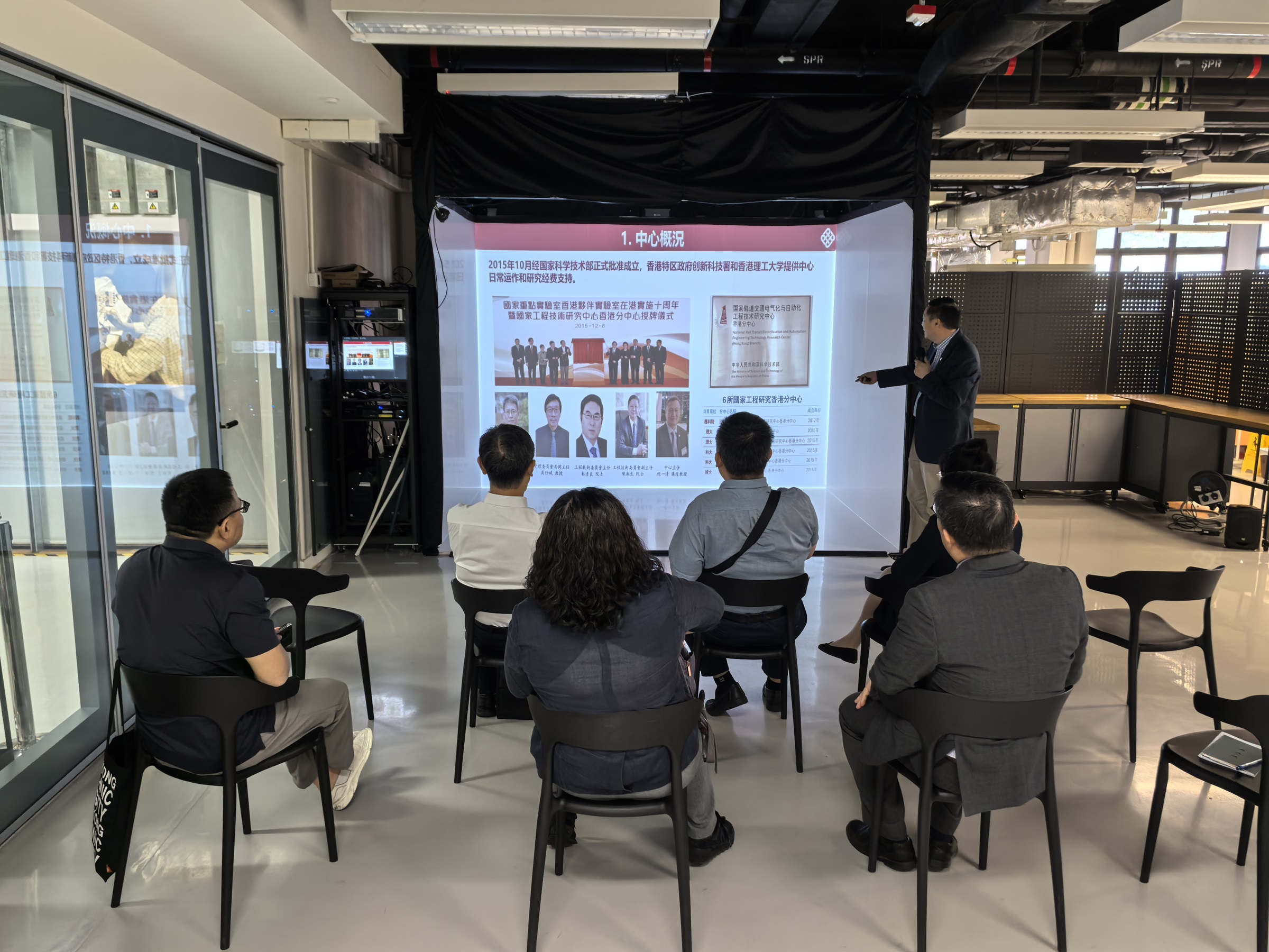 30024501e61336ddb9f101de359204d