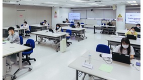 PolyU’s new support centre for the Hospital Authority’s COVID-19 hotline