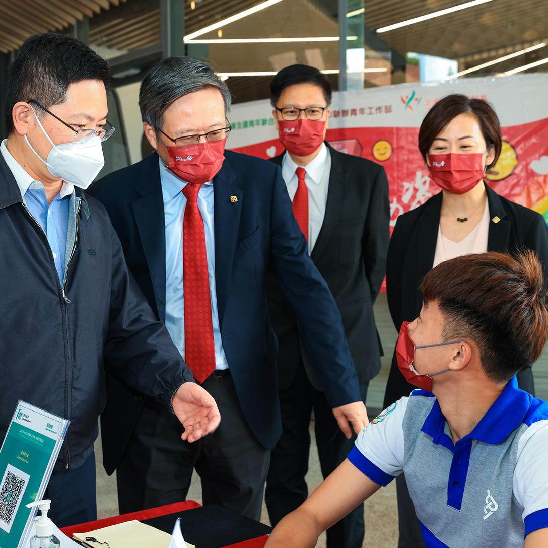 distribution of anti-epidemic packages