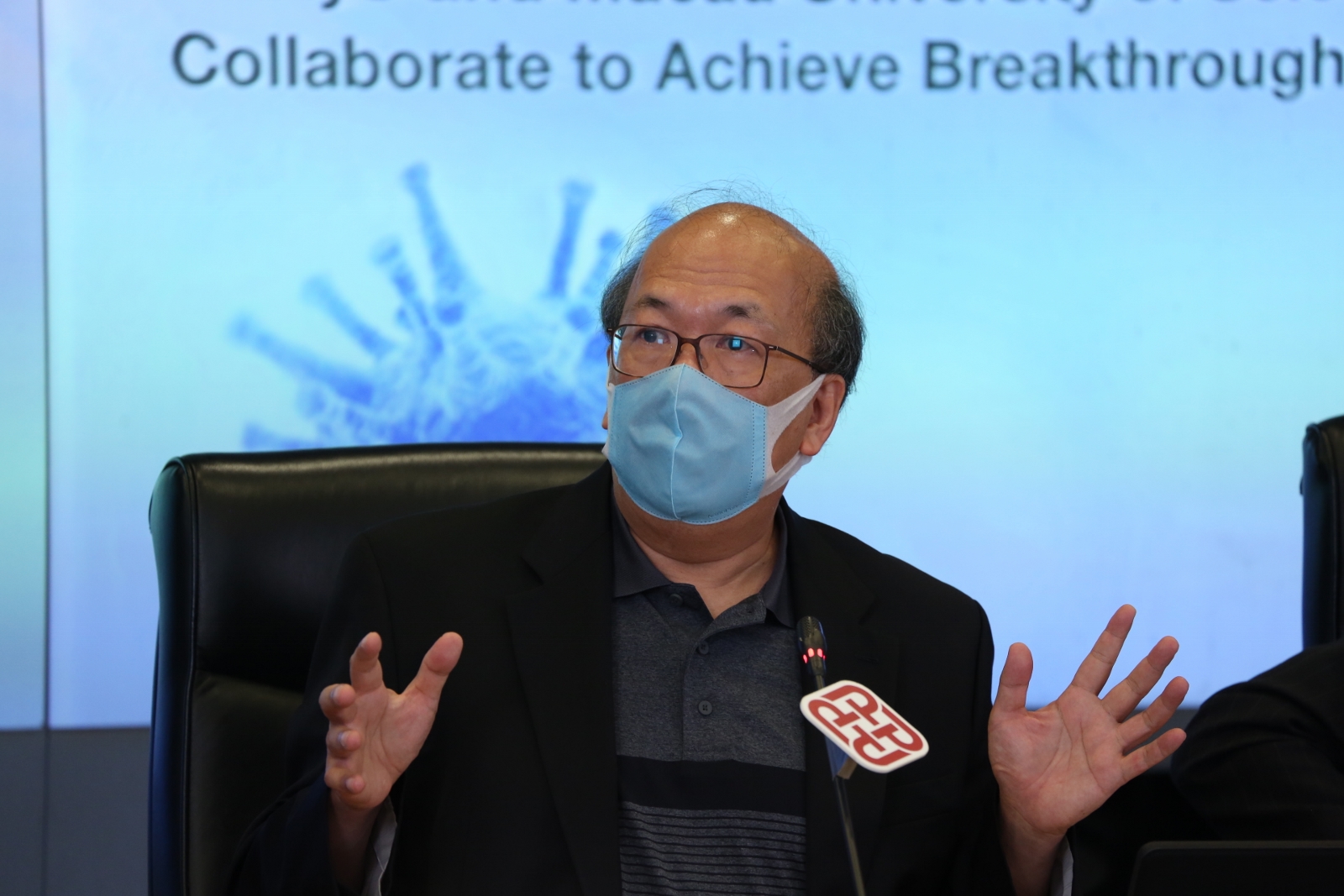 理大应用生物及化学科技学系客座教授刘耀南医生指出，用于制造重组RBD疫苗的生物技术亦已相当成熟，可用于大规模生产疫苗。