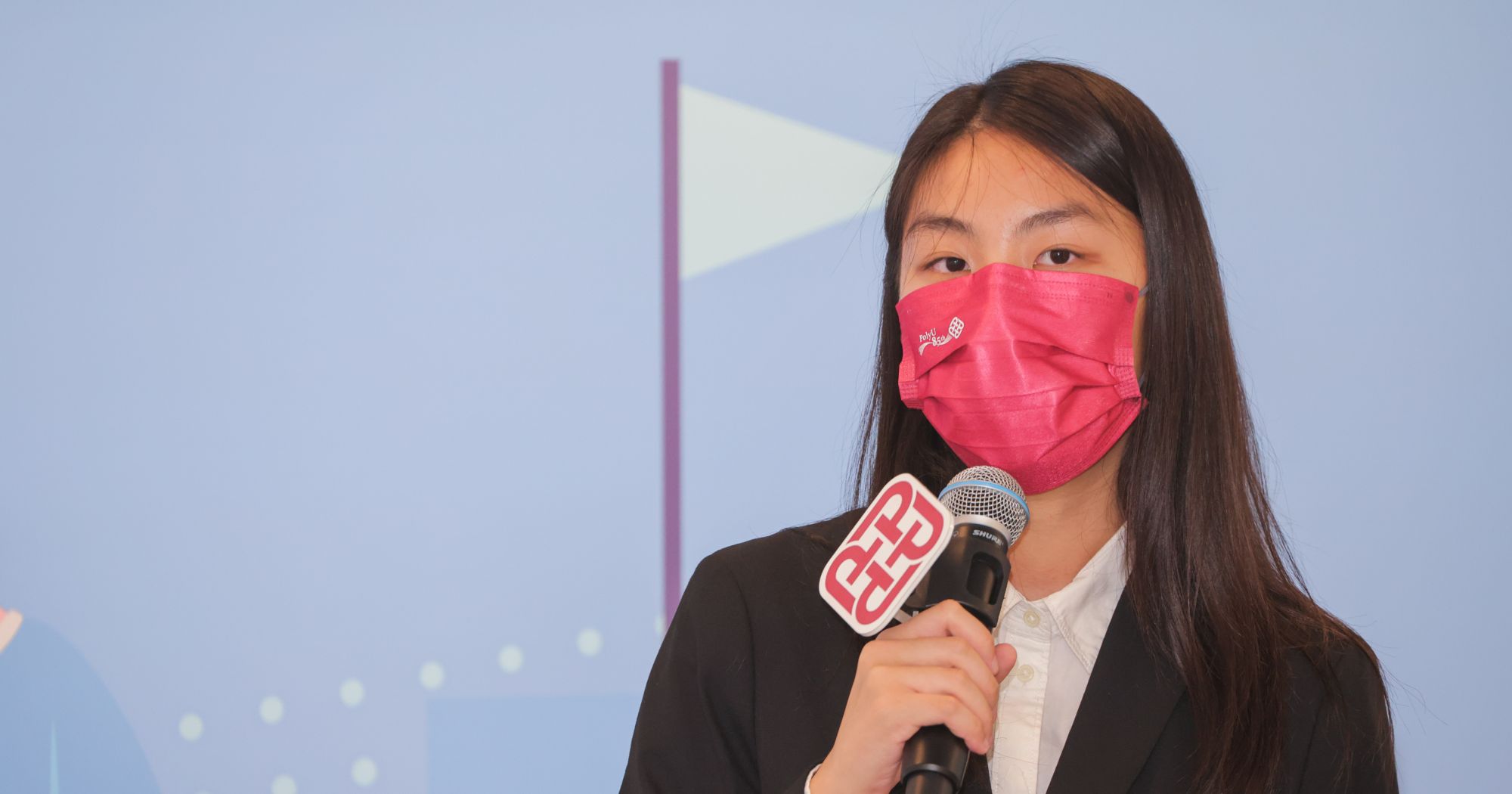 Last year’s JRMP participant Hayley Wong gained a deeper understanding of the optometrist profession and afterwards decided to apply to PolyU’s School of Optometry. She is currently a year one student at the School of Optometry.
