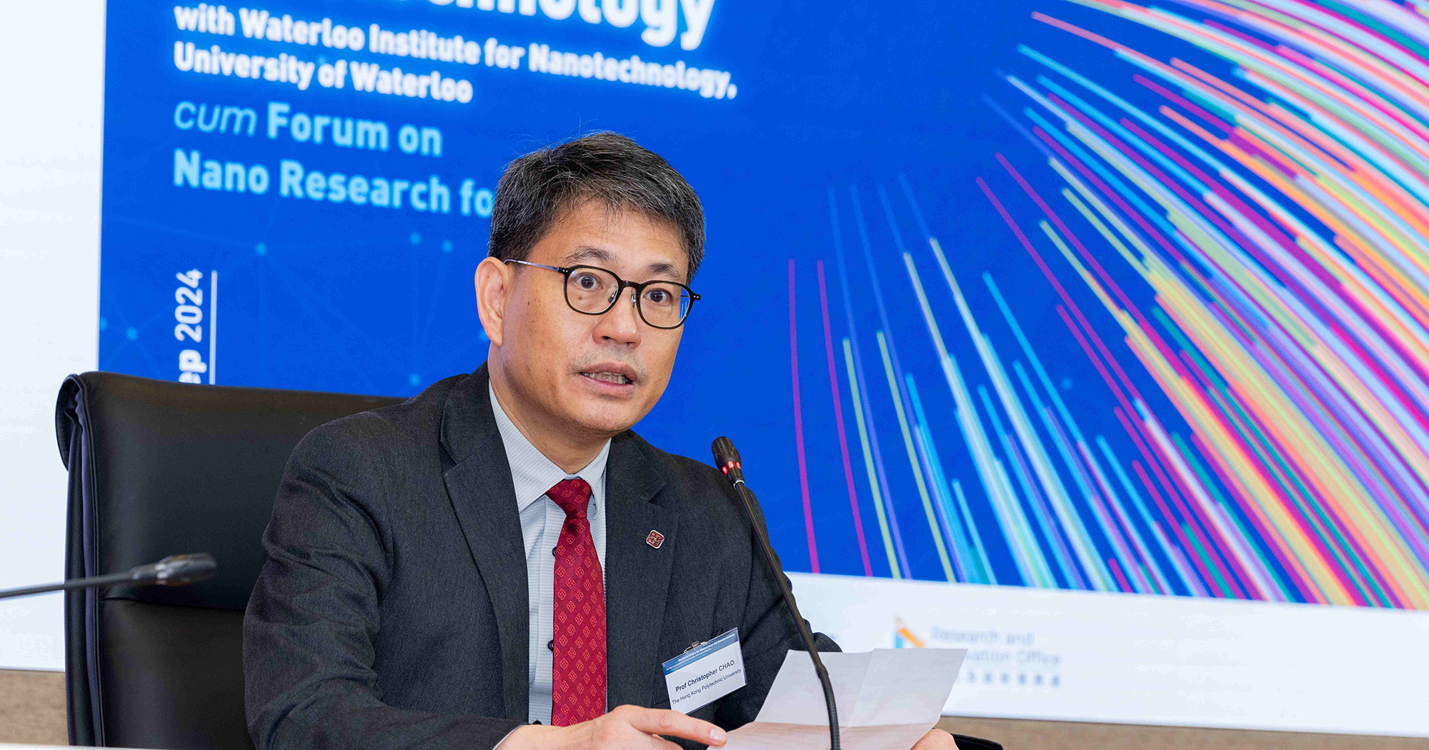 Prof. Christopher Chao, Vice President (Research and Innovation) of PolyU, remarked that the partnership with UW marked a major milestone in the two institutions’ shared pursuit of scientific excellence and innovation.