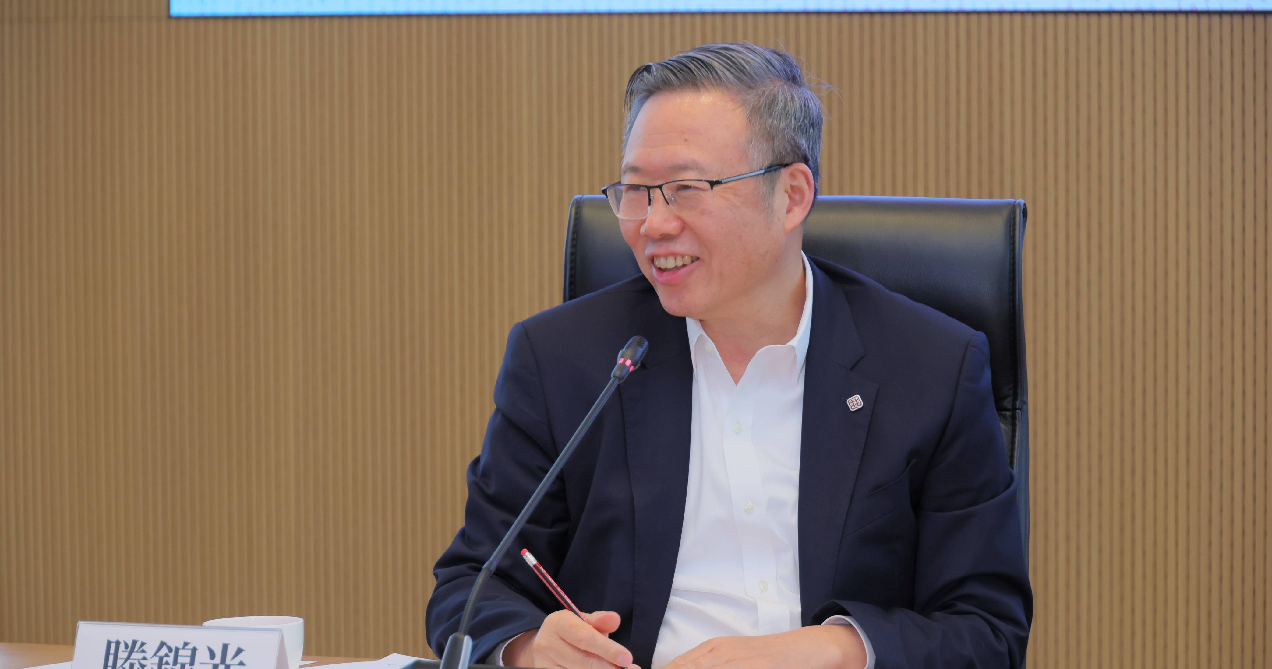滕錦光教授表示理大與安克創新的合作，將加快相關科研成果轉化，提升安克創新産品在國際市場的競爭力，實現互利共贏的協同發展。