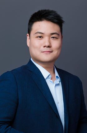 Dr Alexander Zhou