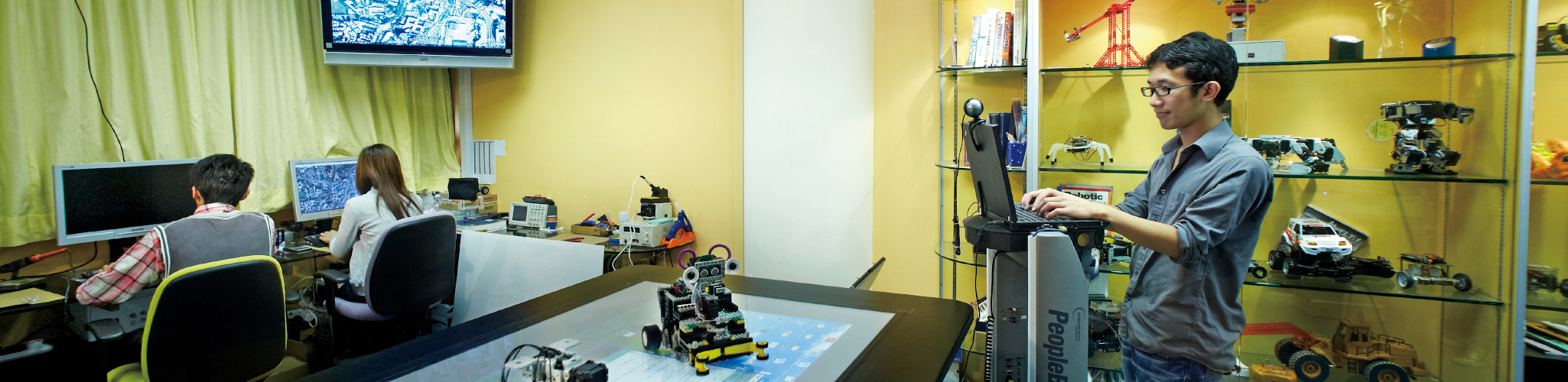 Page banner_2050x500_research centre