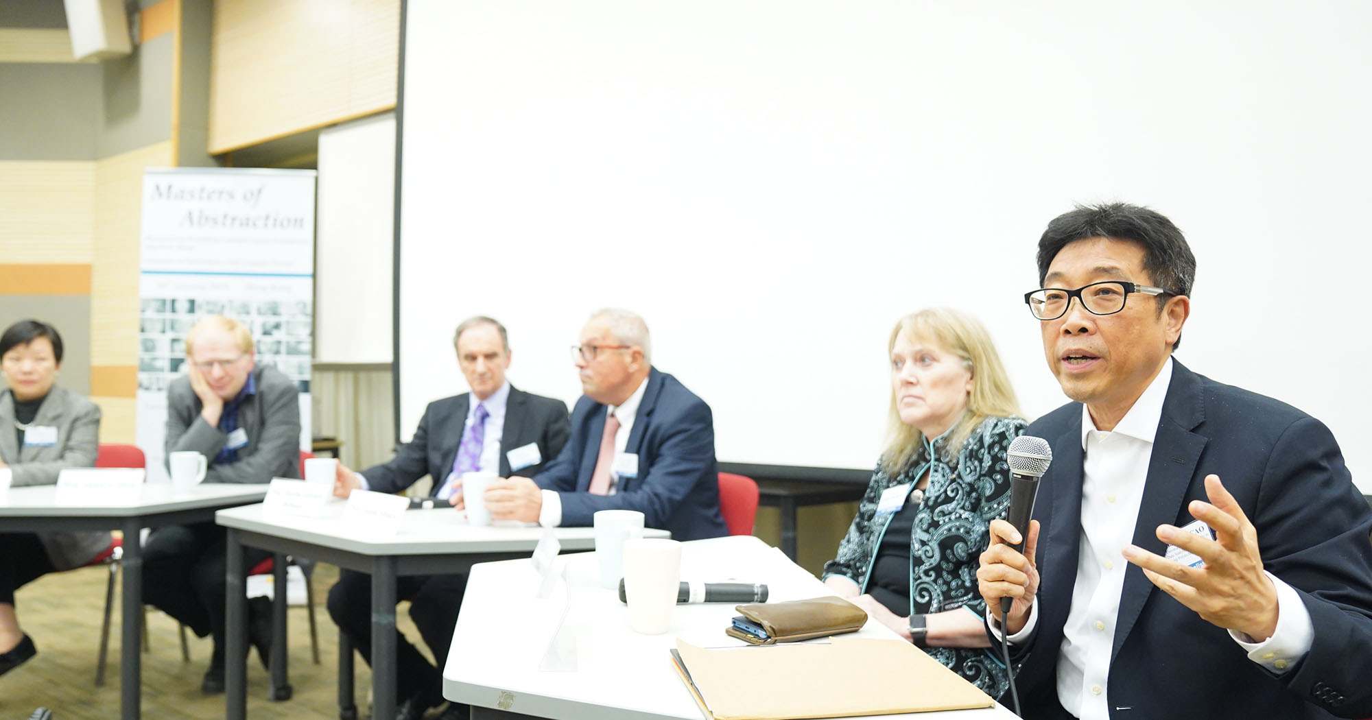 2000x1050_News_master 3