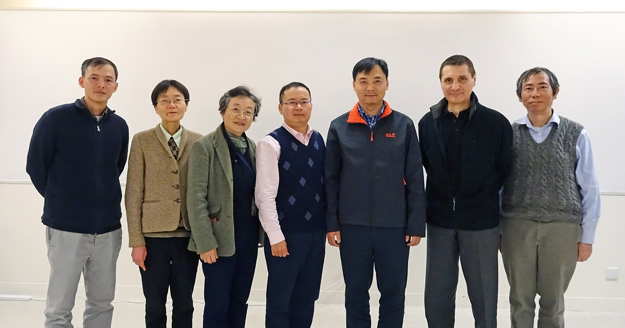 2000x1050_News_dis lec 1 4