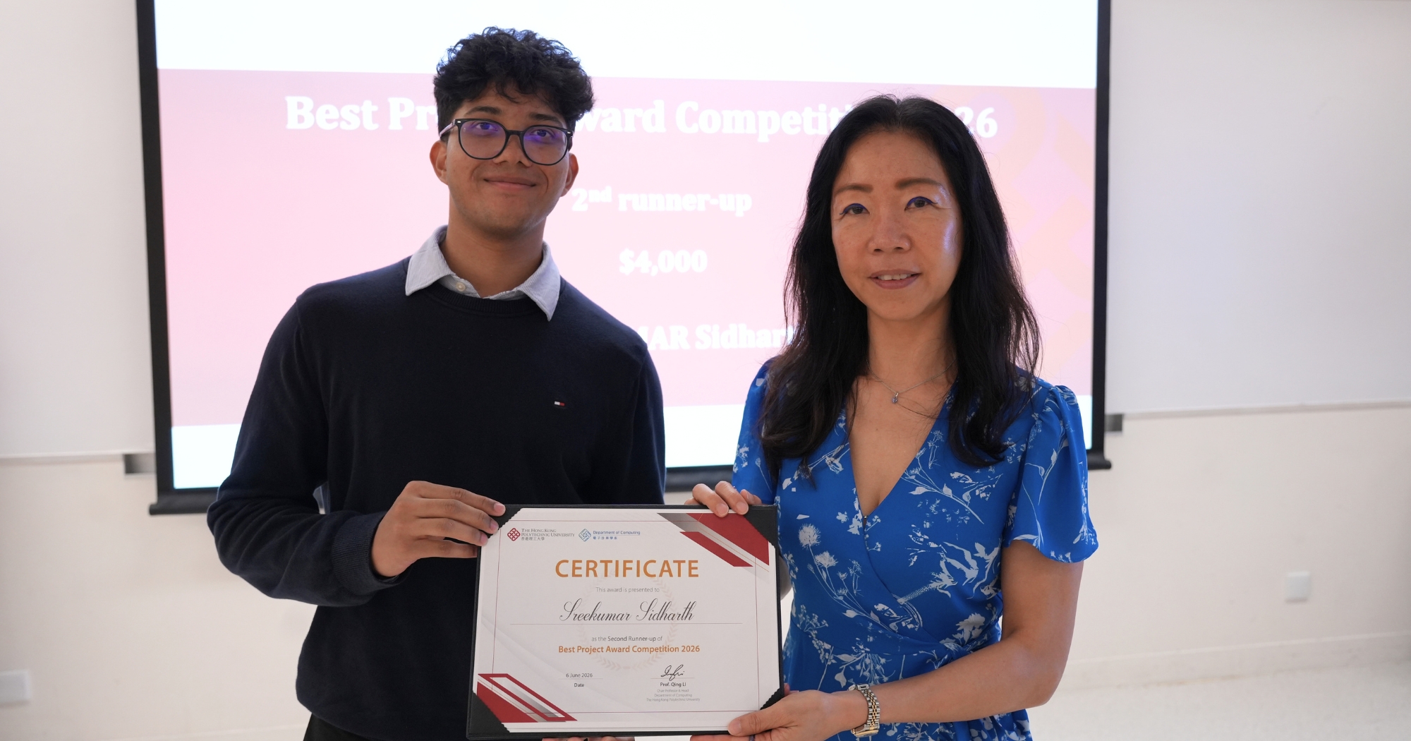 Ms Silvia Ihensekhien (Right), Chief Security Advisor, GCR, Microsoft, presented the 2nd runner-up Award to SREEKUMAR Sidharth (Left).