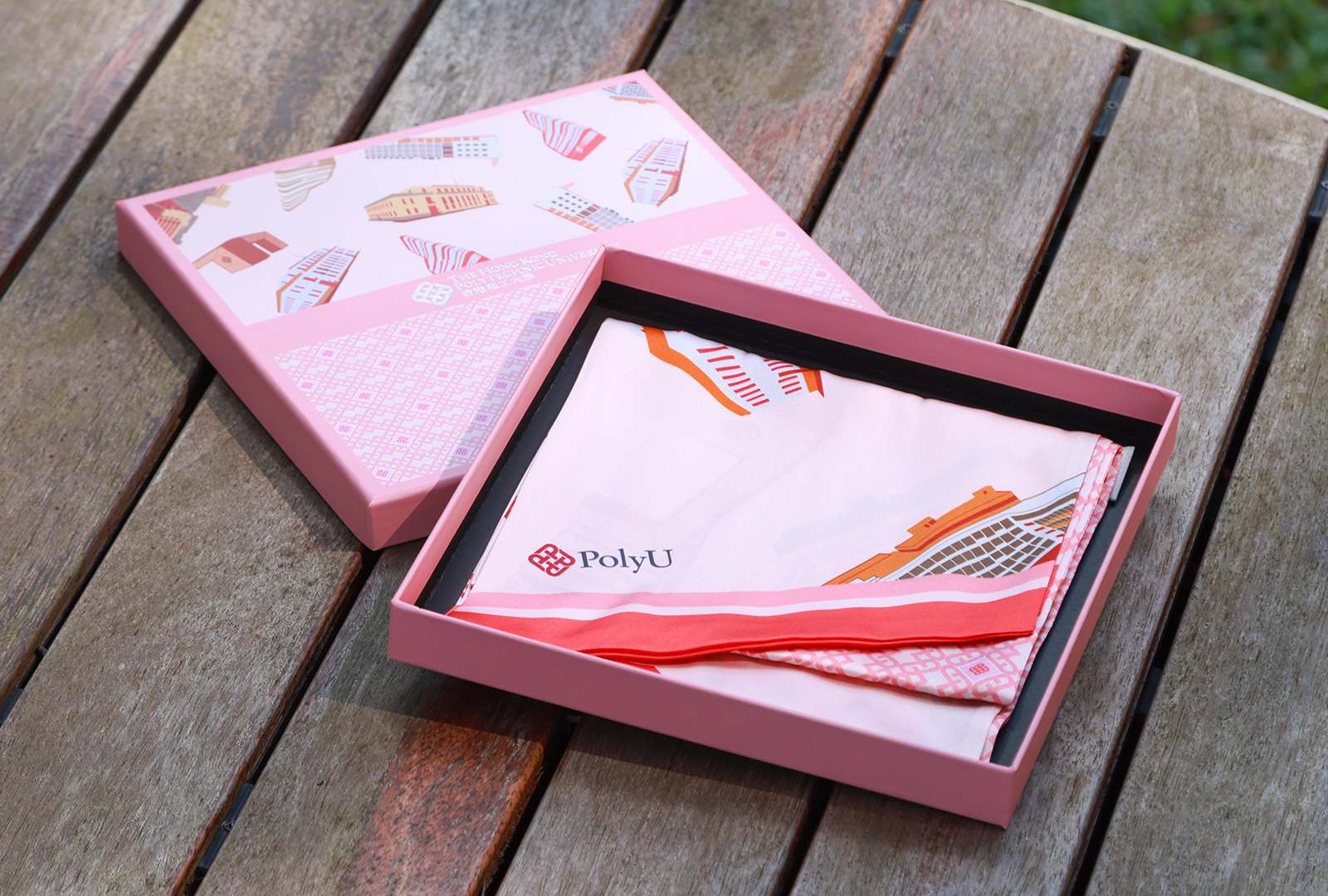 Silk Square Scarf_Content02