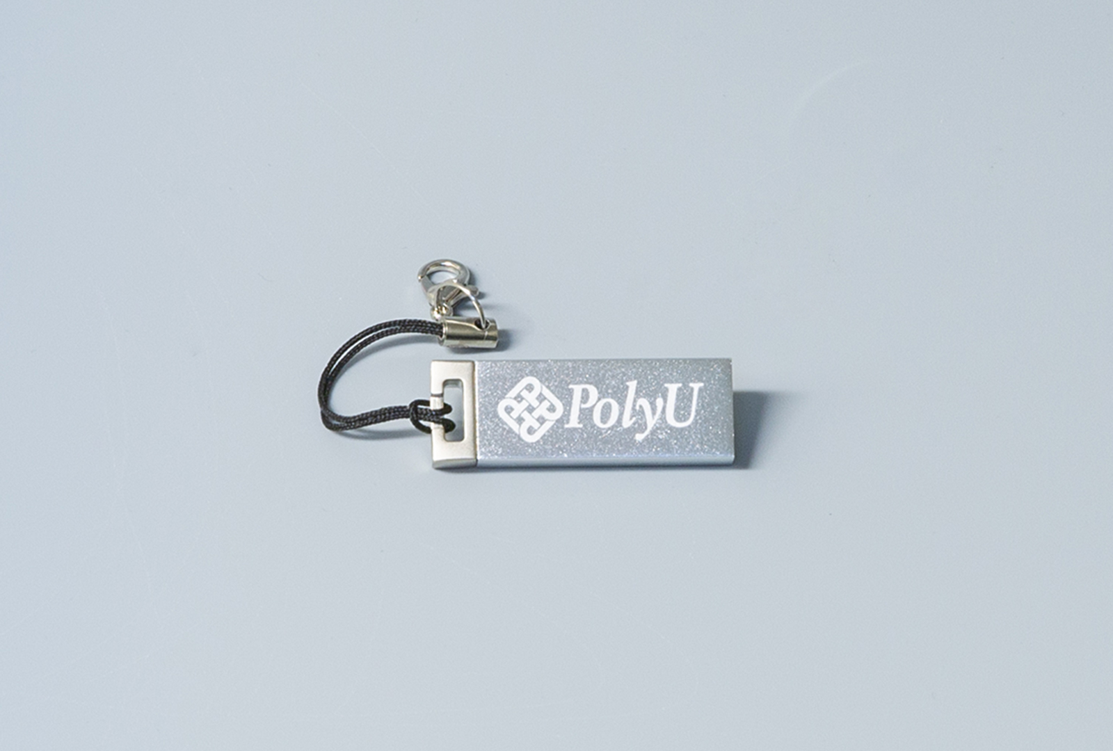 USB 16 and 32 GB_1
