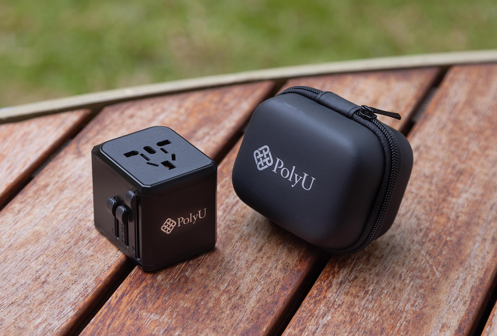 USB_Universal_Travel_Adapter_2