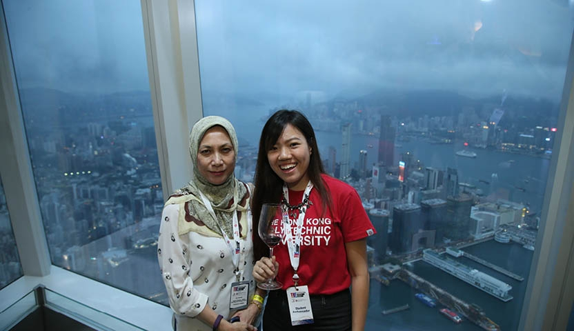 Sky 100 - 15