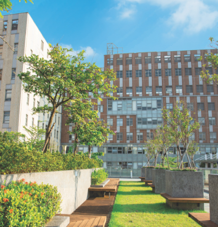 Greening our campus for a sustainable future 綠色校園 共建未來
