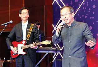 Gala Dinner and Bauhinia Cup Outstanding Entrepreneur Awards Presentation Ceremony2