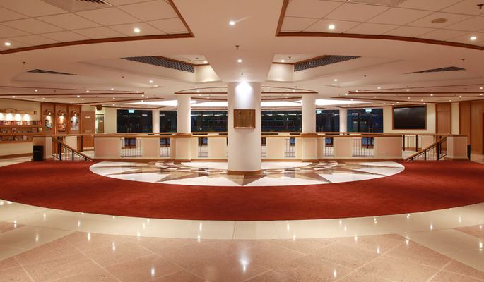 Entrance Foyer_1370x800