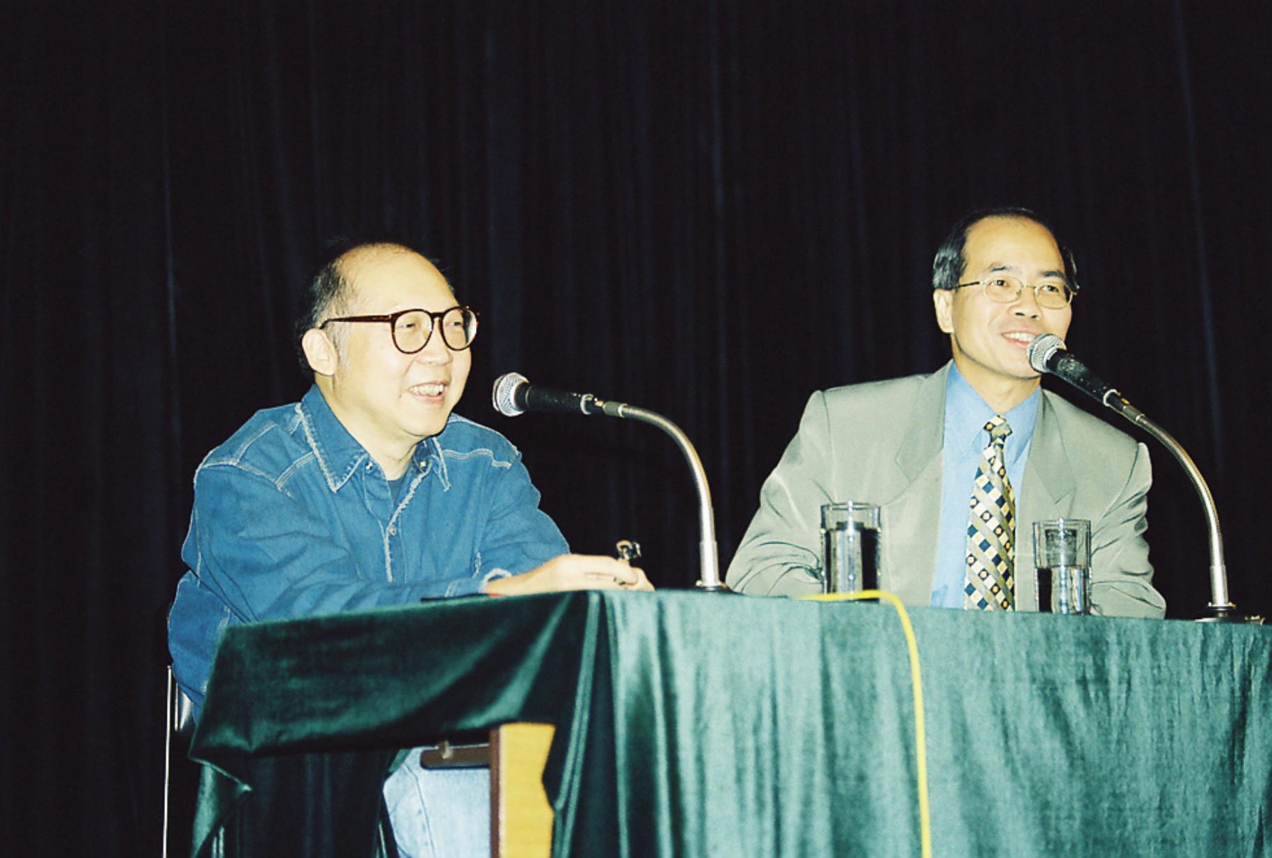 99-00 Mr Shum Yat Fei (5)